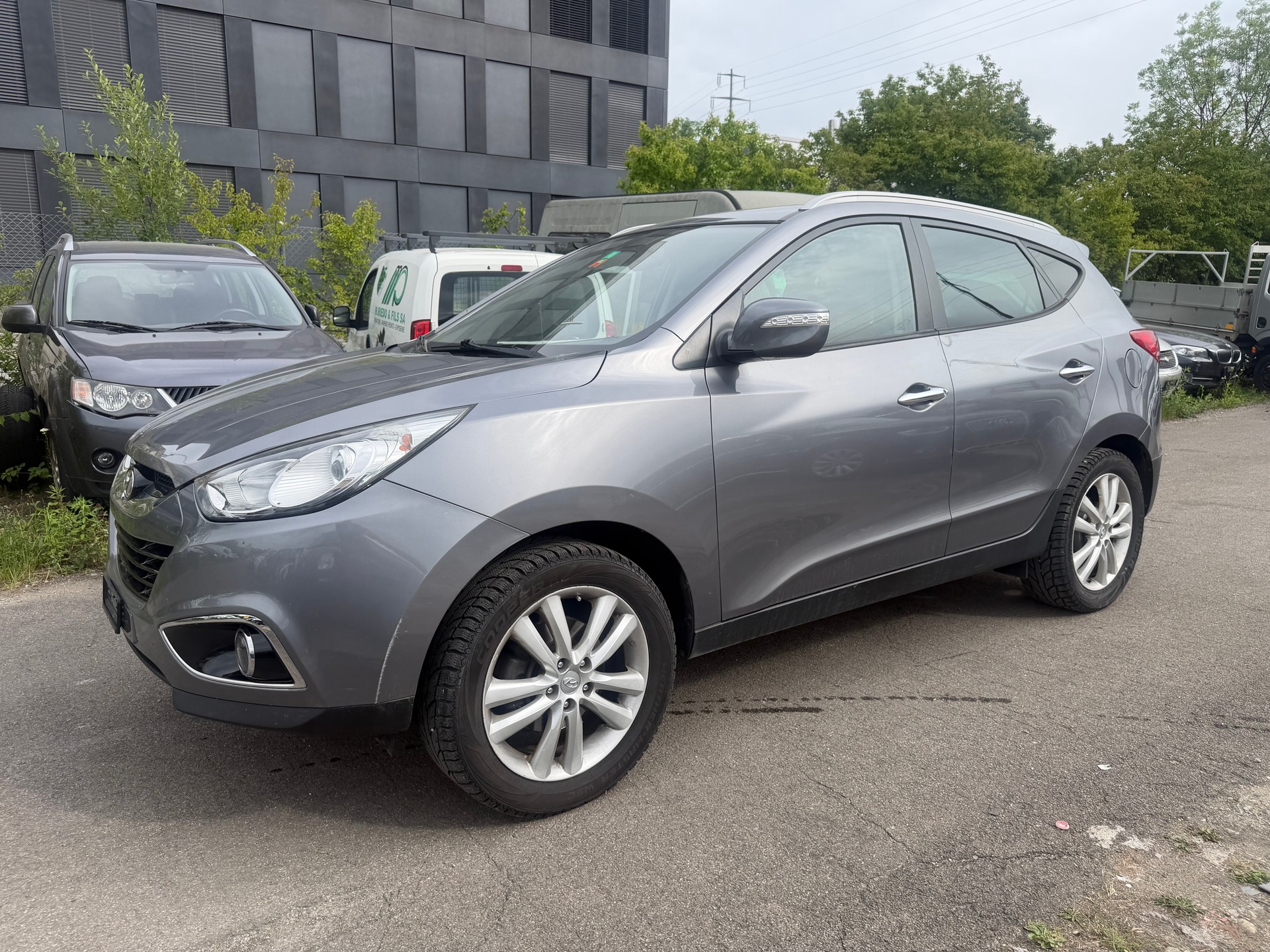 HYUNDAI iX 35 2.0 Style 4WD Automatic-image-0