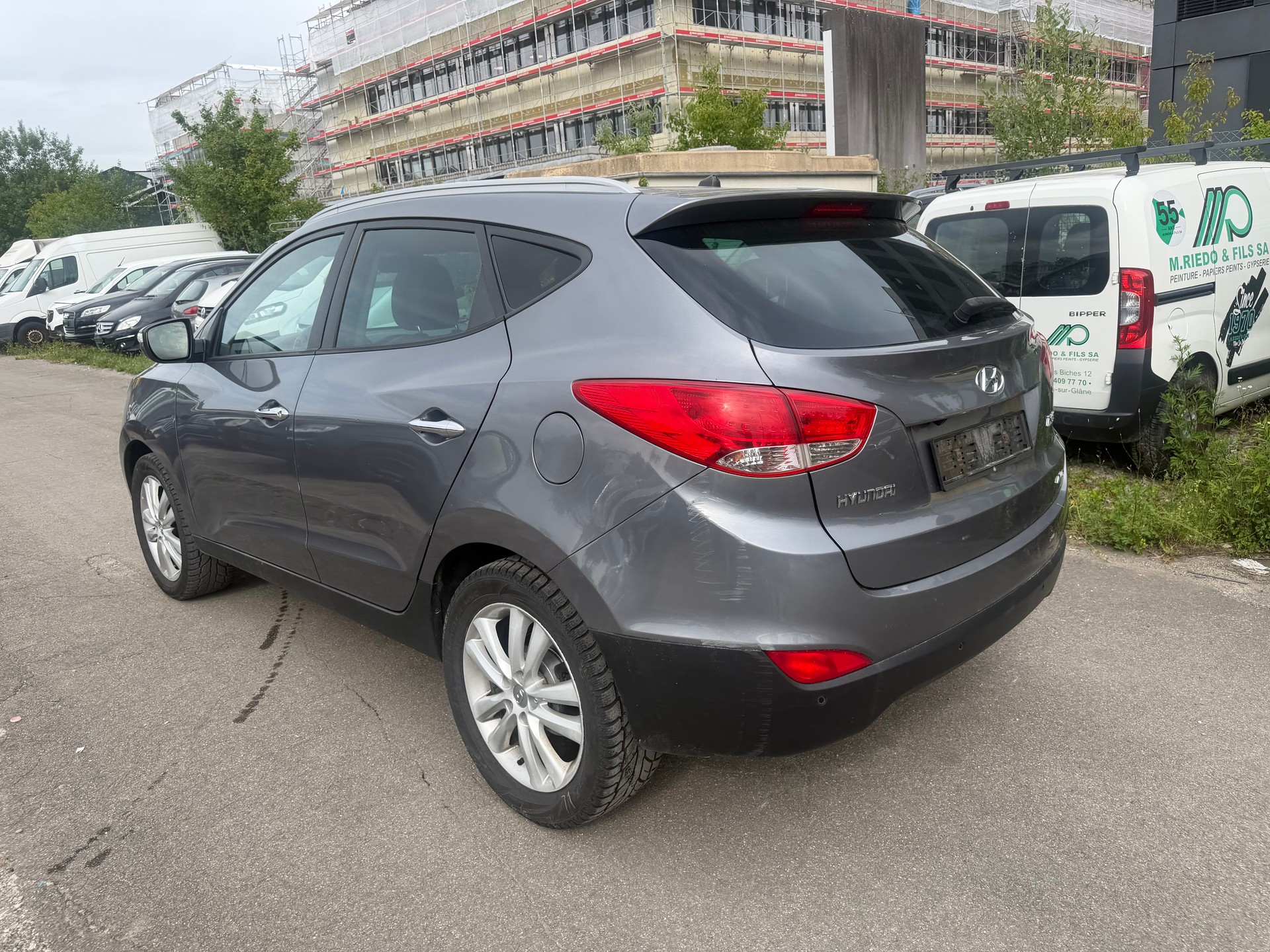 HYUNDAI iX 35 2.0 Style 4WD Automatic-image-6