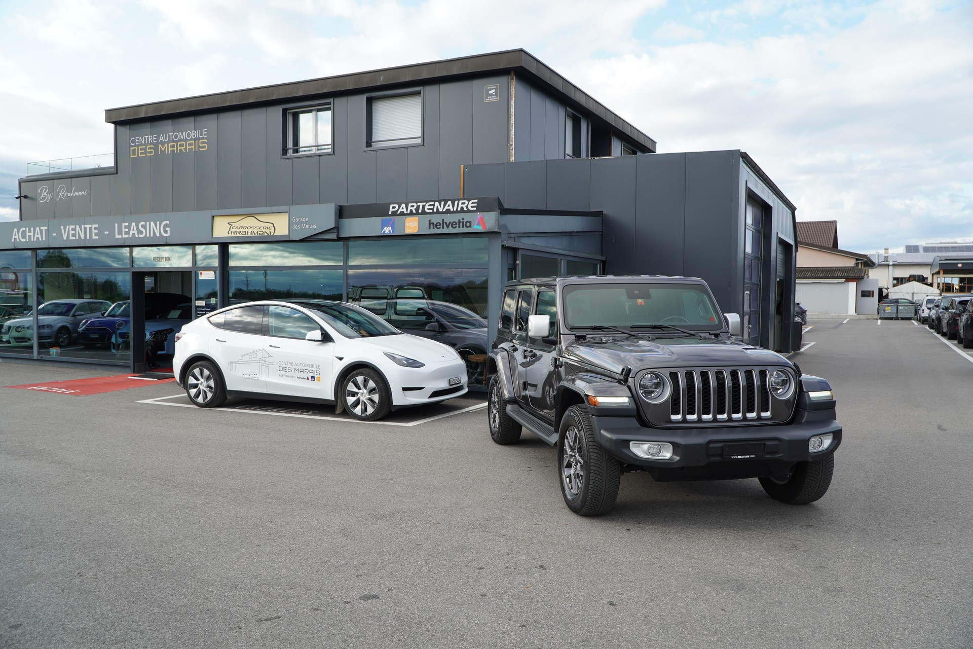 JEEP Wrangler 2.0 PHEV Unlimited Overland Automatic Soft Top-image-3