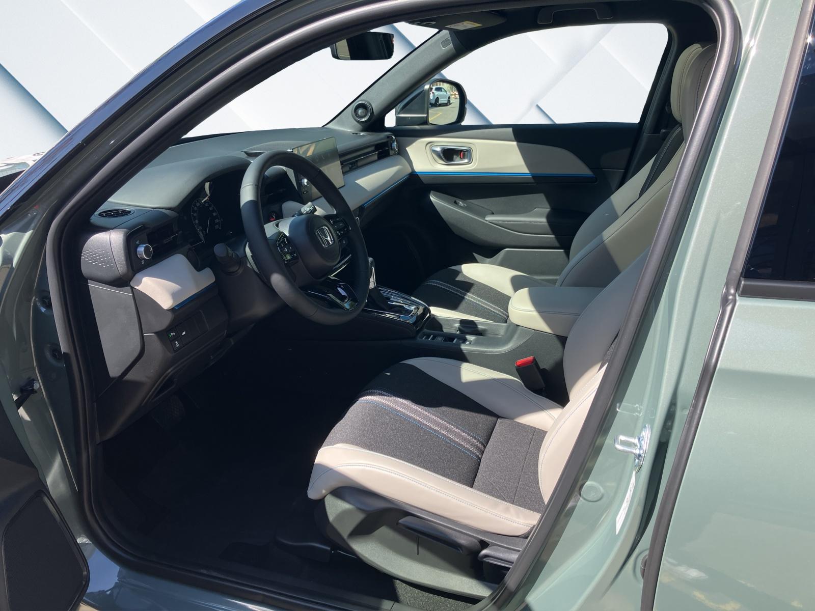 HONDA HR-V 1.5 i-MMD Advance Style Plus, Leasing Aktion 1.9 %, Bis zu 8 Jahre oder 160'000 km Garantie-image-8