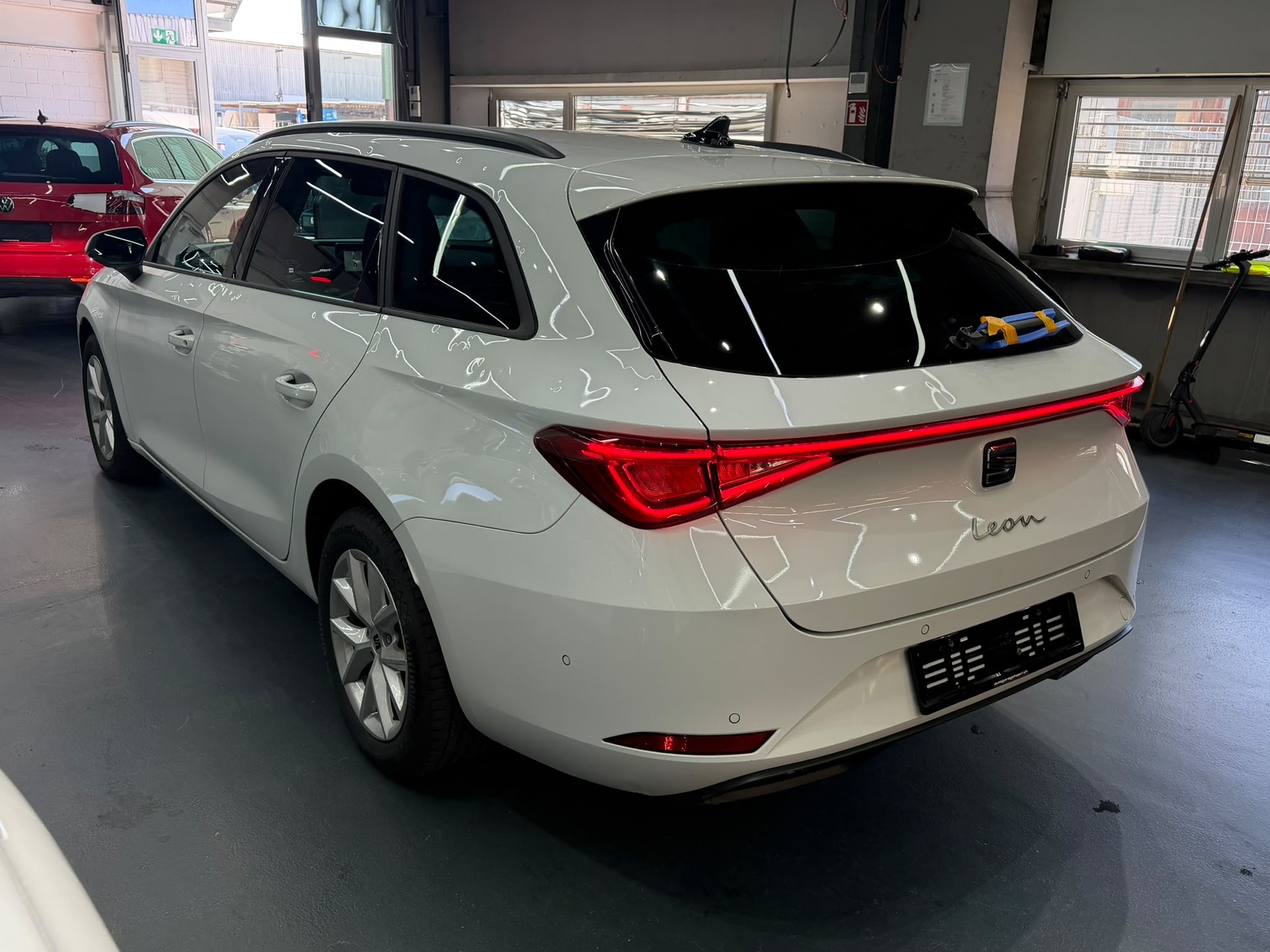 SEAT Leon ST 2.0 TDI EVO DSG Style-image-2