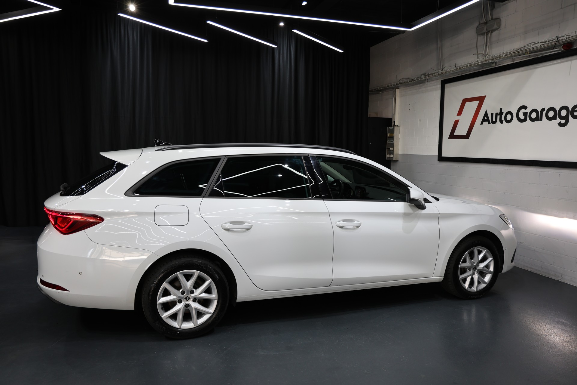 SEAT Leon ST 2.0 TDI EVO DSG Style-image-15