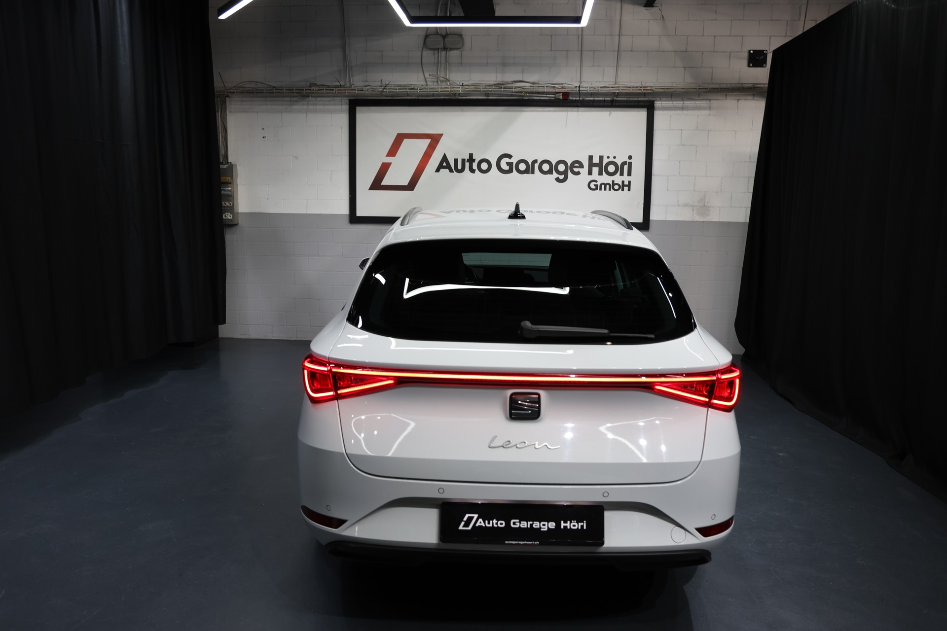 SEAT Leon ST 2.0 TDI EVO DSG Style-image-19
