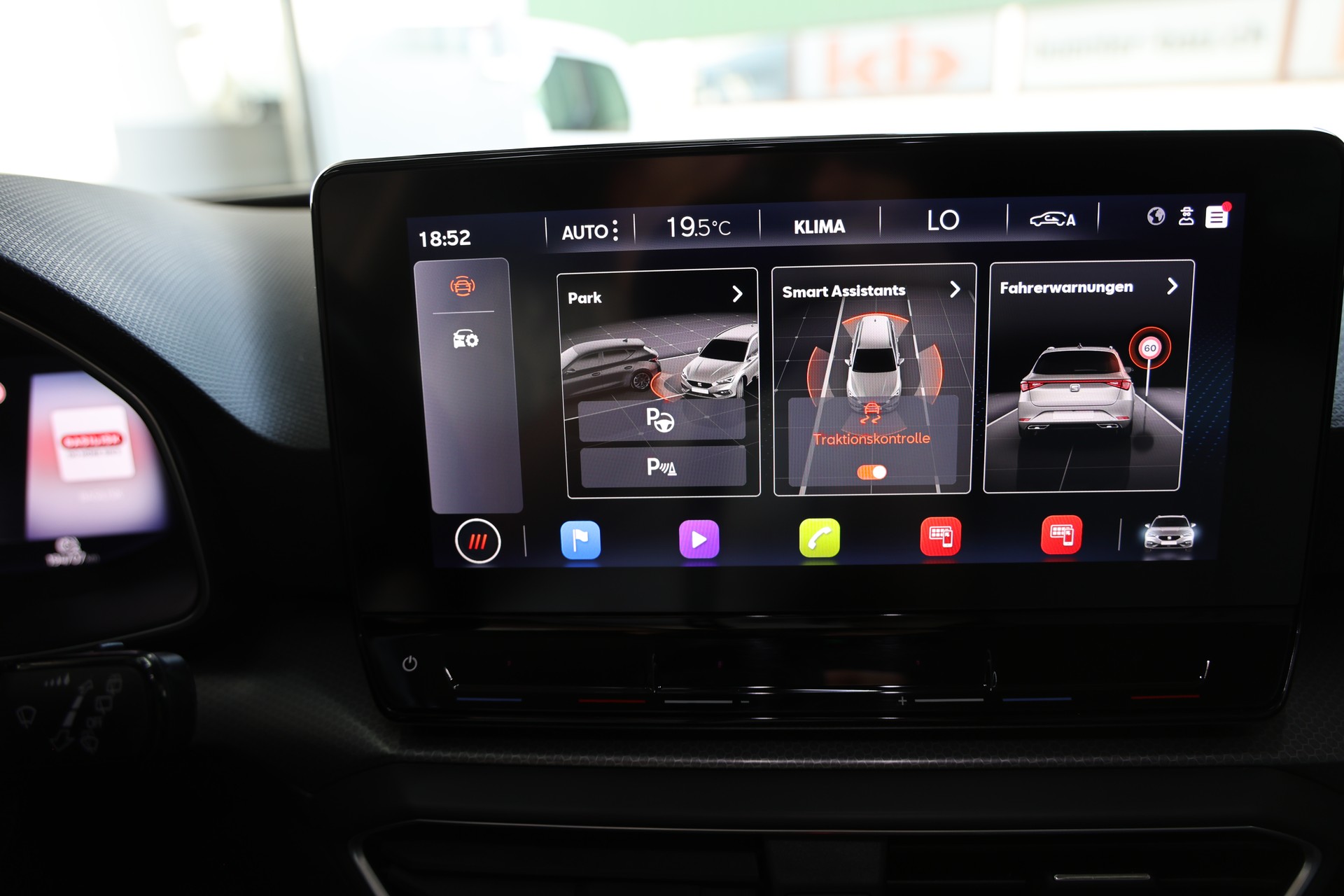 SEAT Leon ST 2.0 TDI EVO DSG Style-image-31