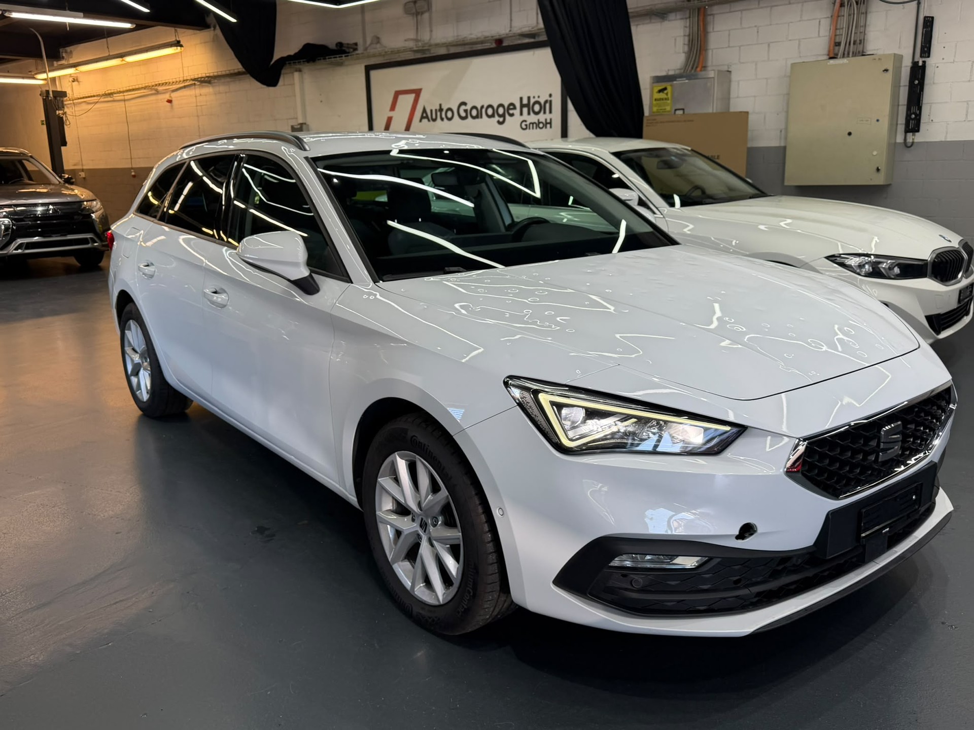 SEAT Leon ST 2.0 TDI EVO DSG Style-image-4