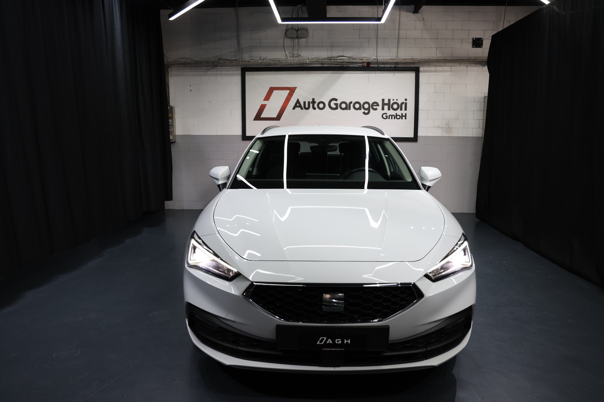 SEAT Leon ST 2.0 TDI EVO DSG Style-image-9