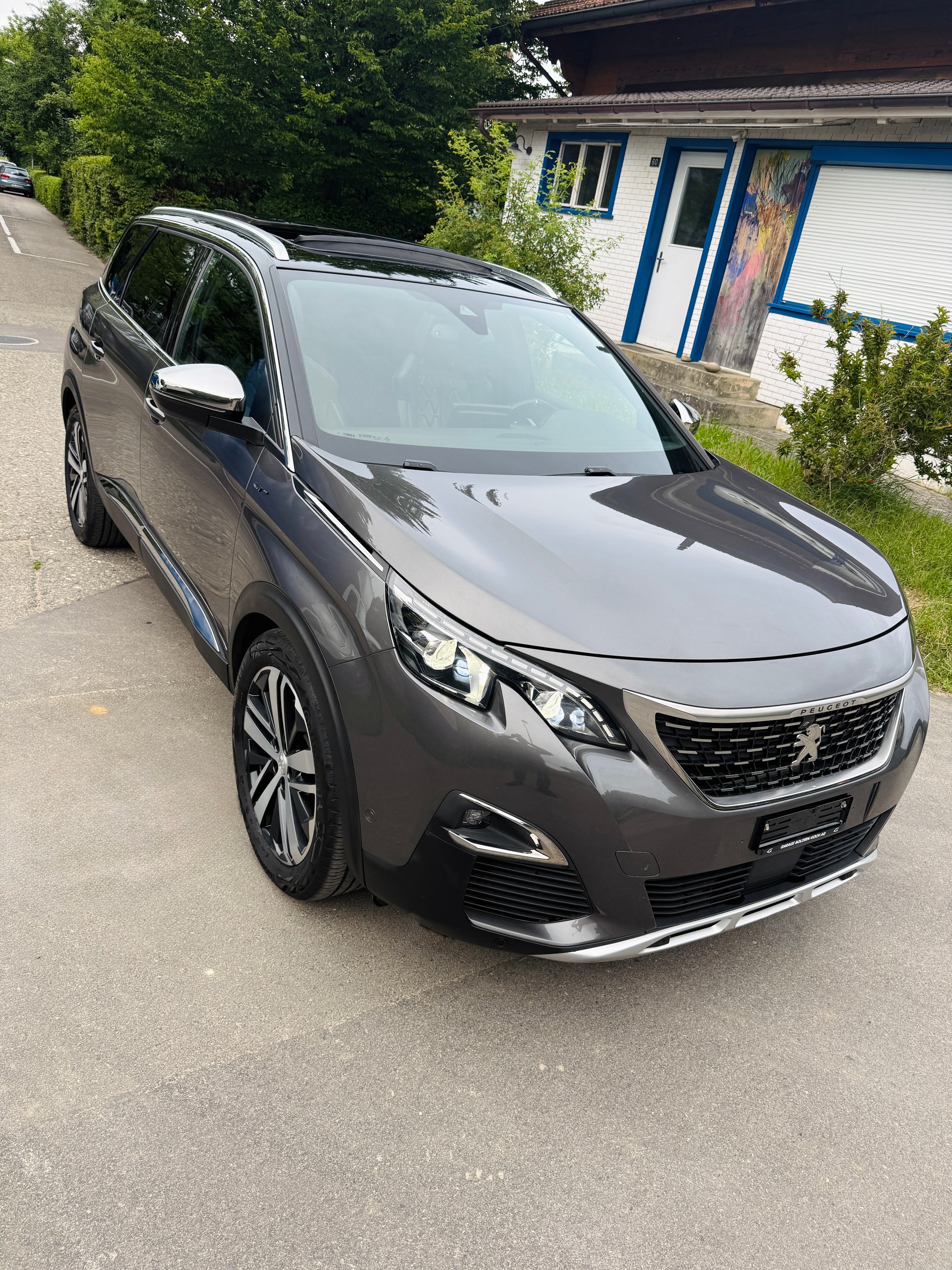 PEUGEOT 5008 2.0 BlueHDi GT EAT-image-0