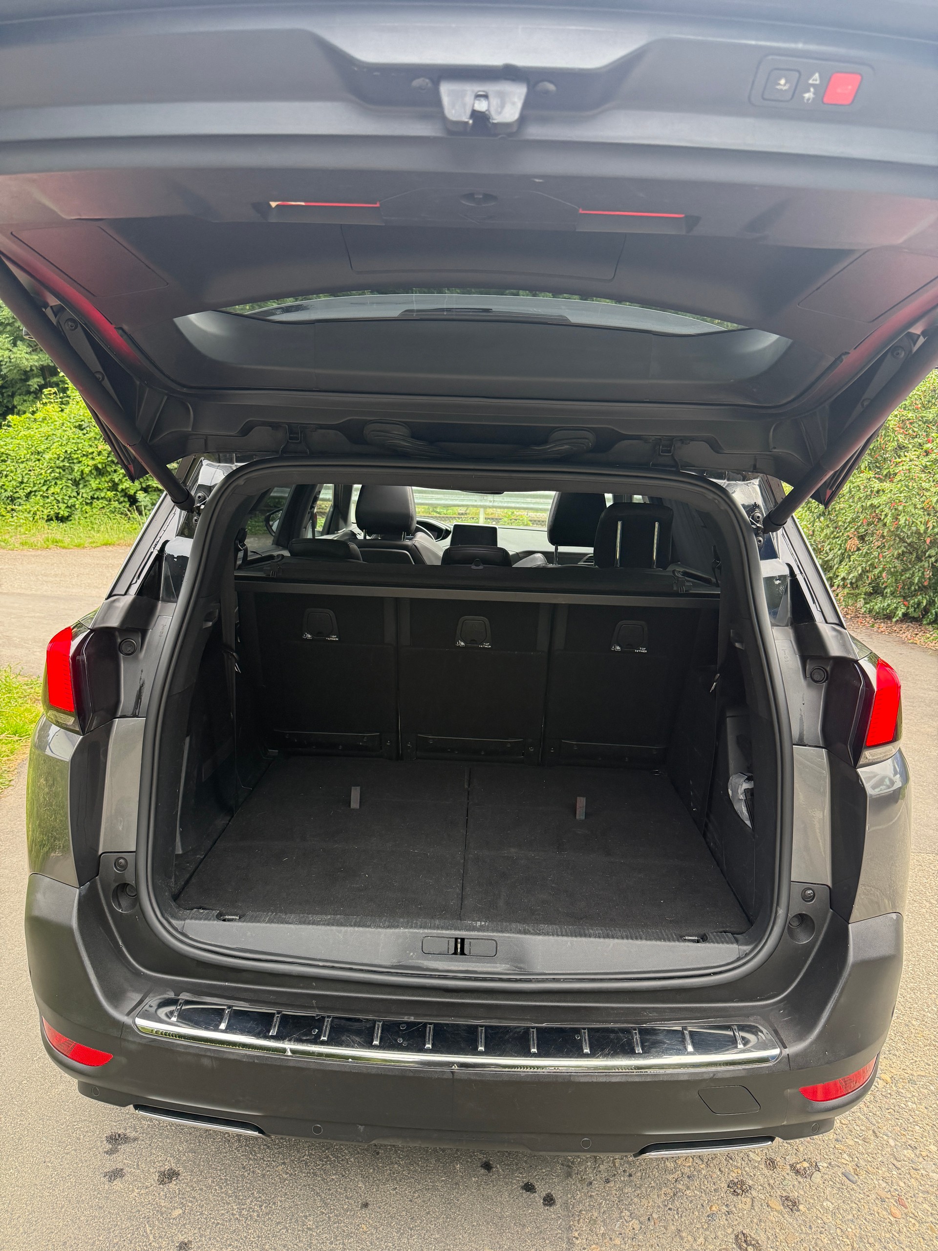 PEUGEOT 5008 2.0 BlueHDi GT EAT-image-5