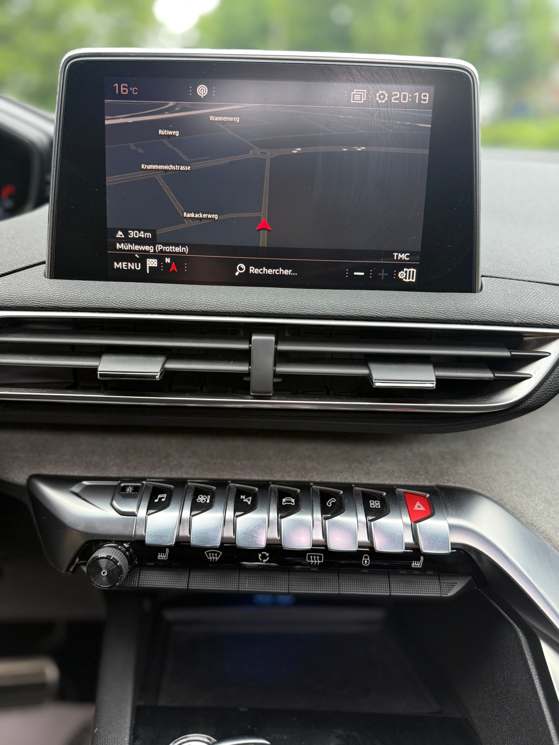 PEUGEOT 5008 2.0 BlueHDi GT EAT-image-9