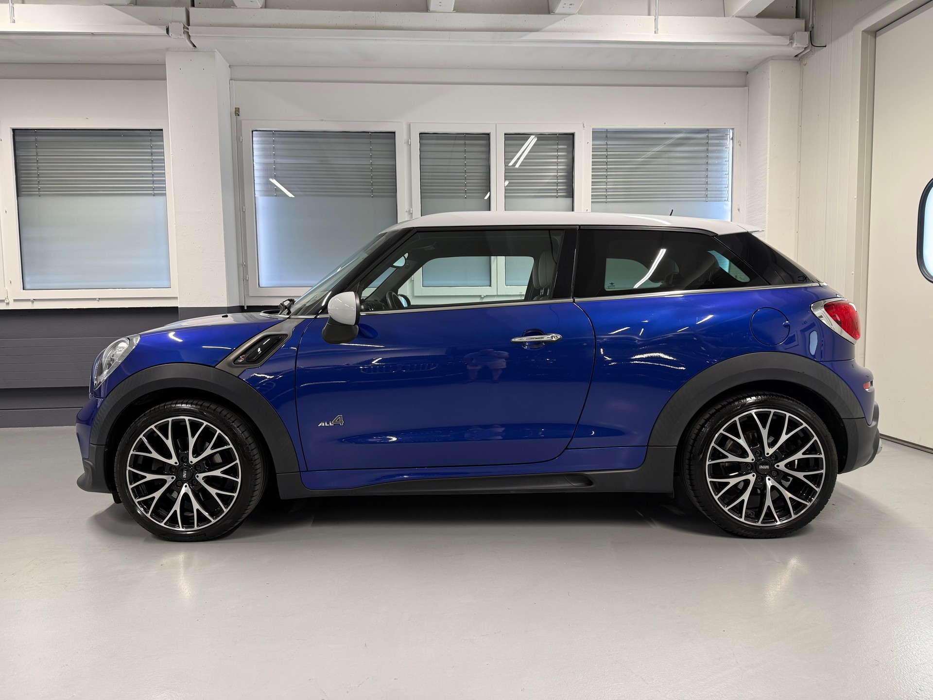 MINI Paceman Cooper S ALL4 Steptronic-image-2