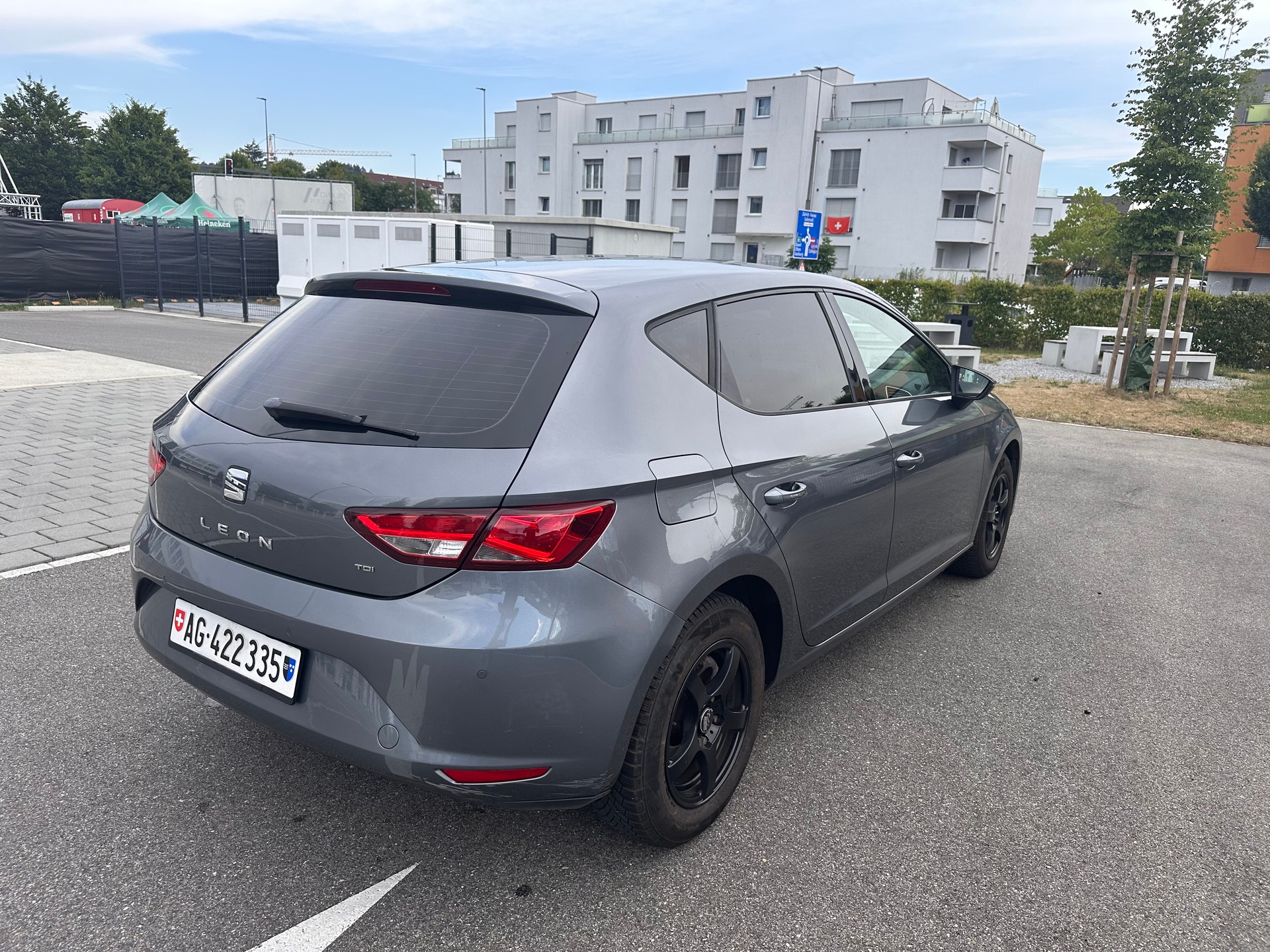 SEAT Leon 1.6 TDI Style-image-3