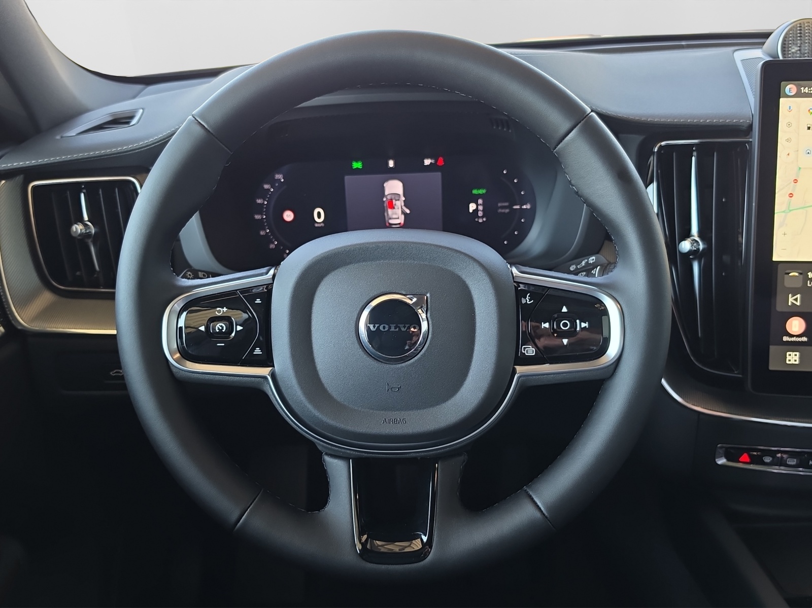 VOLVO XC60 2.0 T8 TE Ultra Bright eAWD-image-11