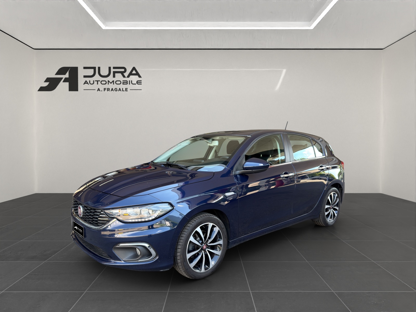 FIAT Tipo 1.4 T-Jet Lounge-image-1