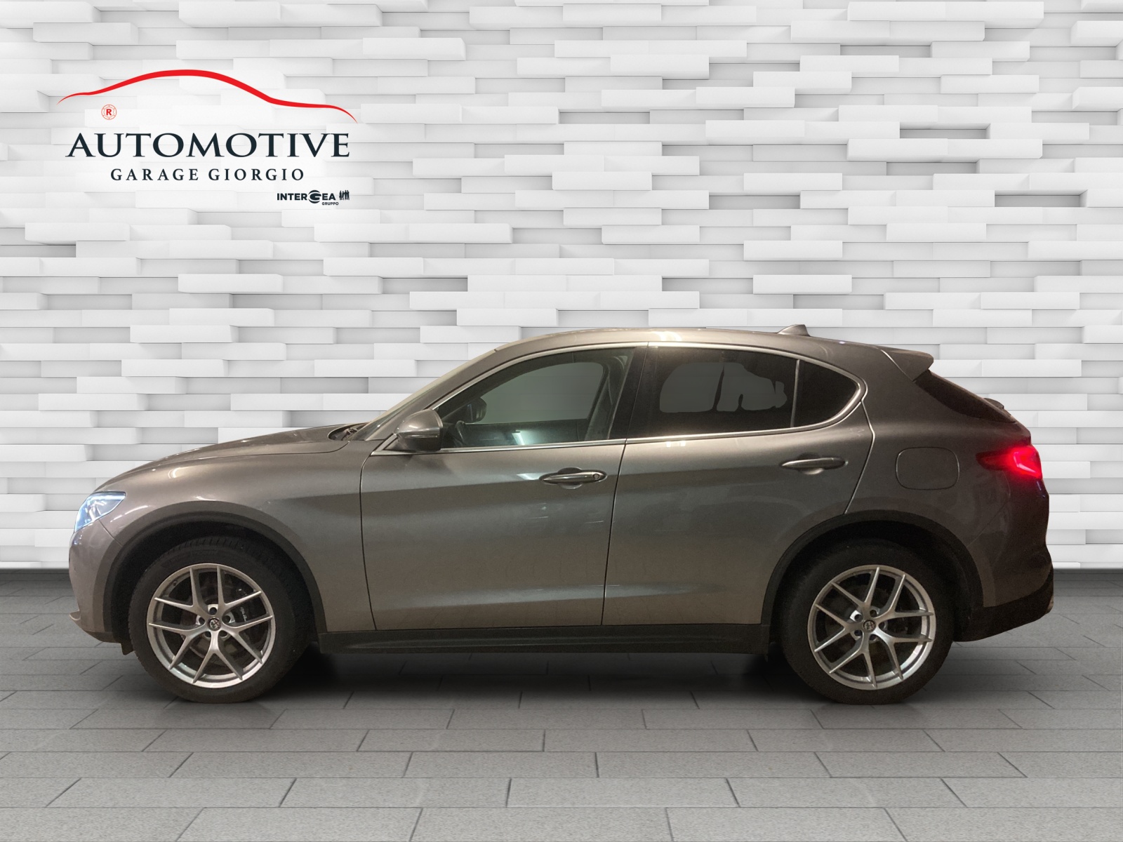 ALFA ROMEO Stelvio 2.0 First Edition Q4 Automatic-image-4