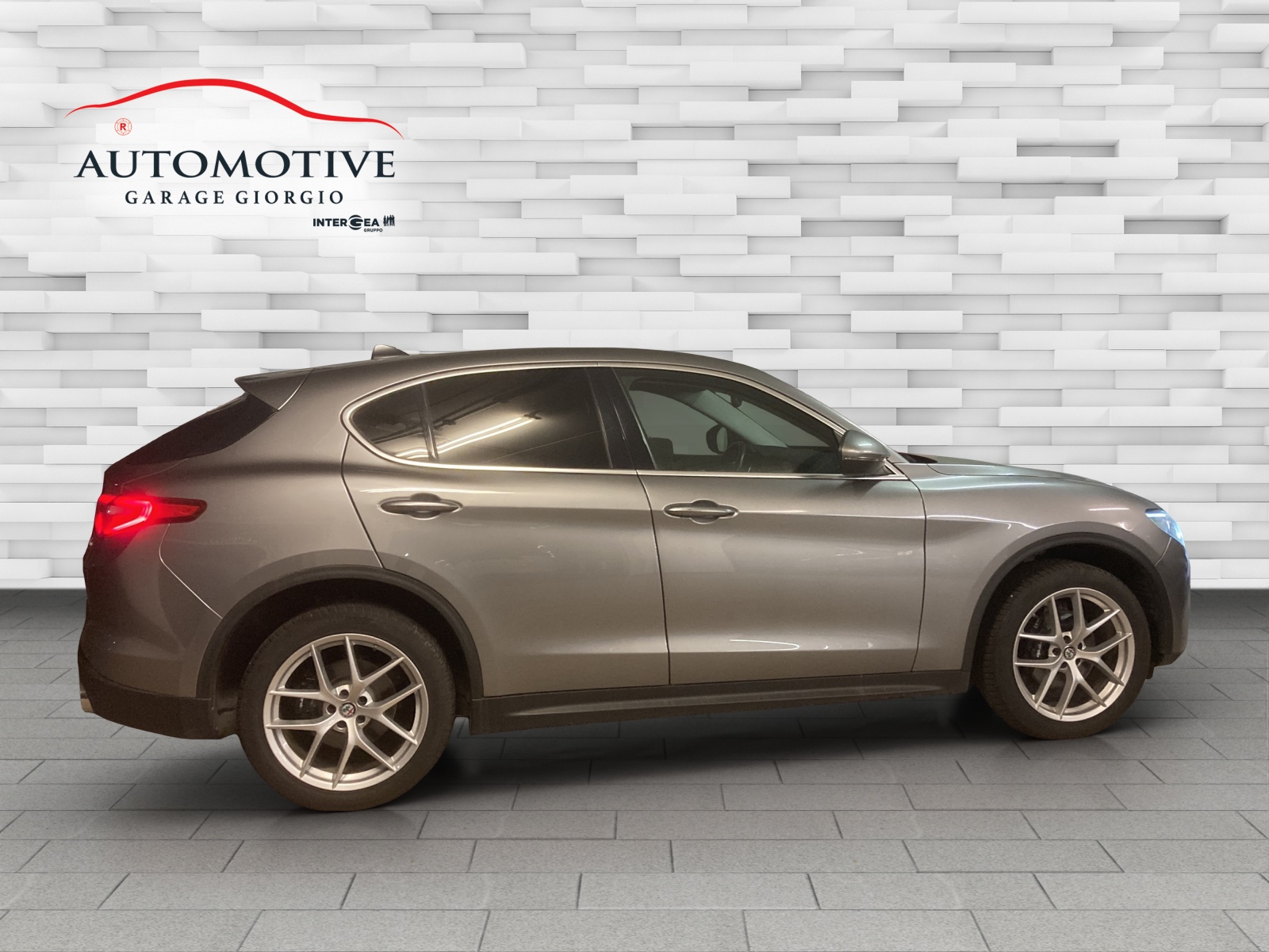 ALFA ROMEO Stelvio 2.0 First Edition Q4 Automatic-image-5