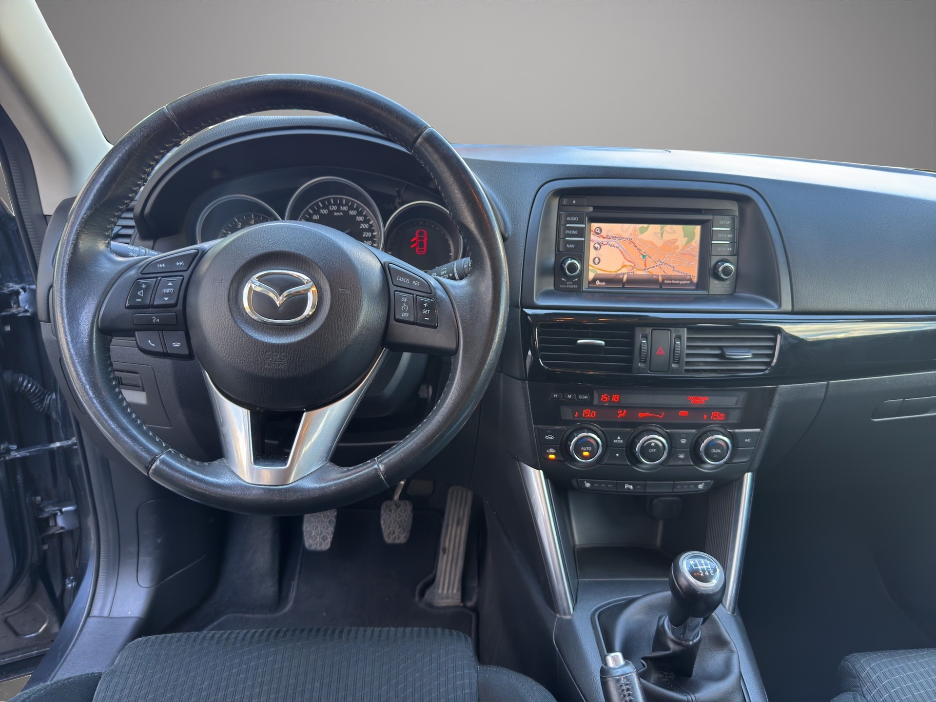 MAZDA CX-5 2.0 Ambition AWD-image-10