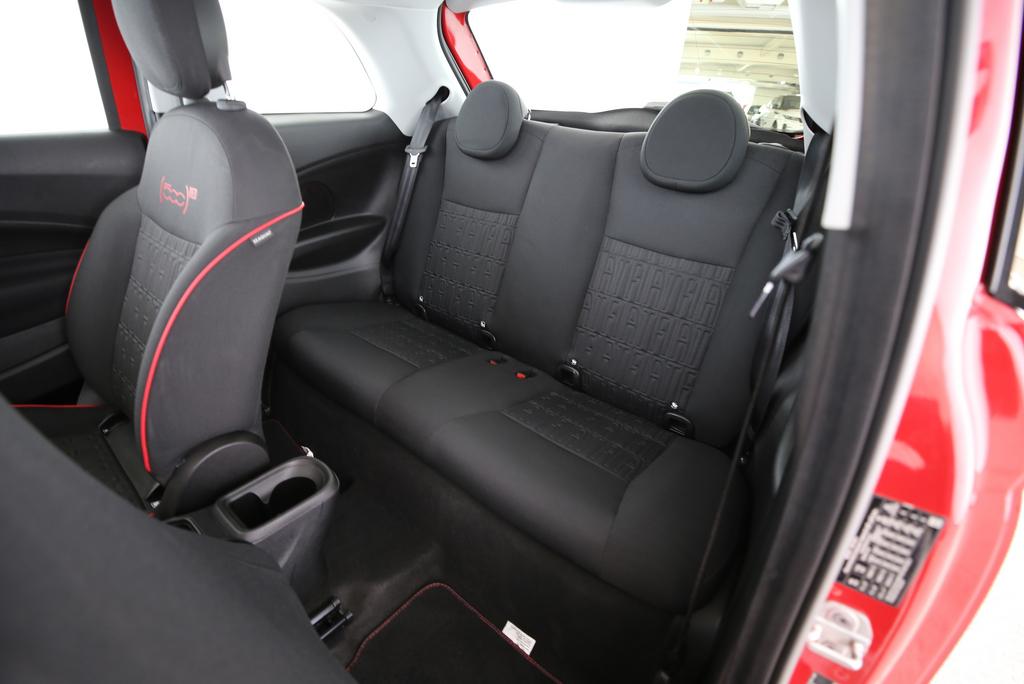 FIAT 500 Red-image-10