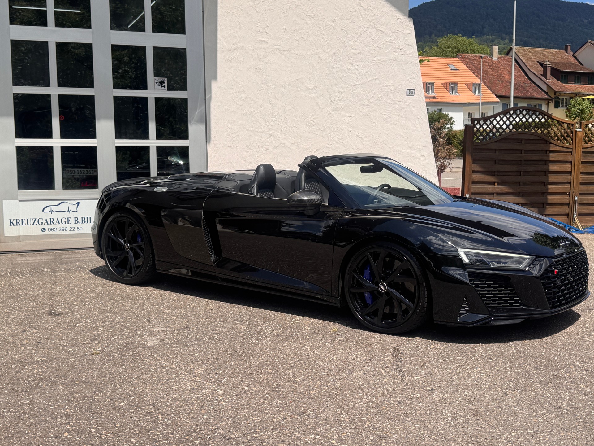 AUDI R8 Spyder performance S-Tronic quattro-image-3