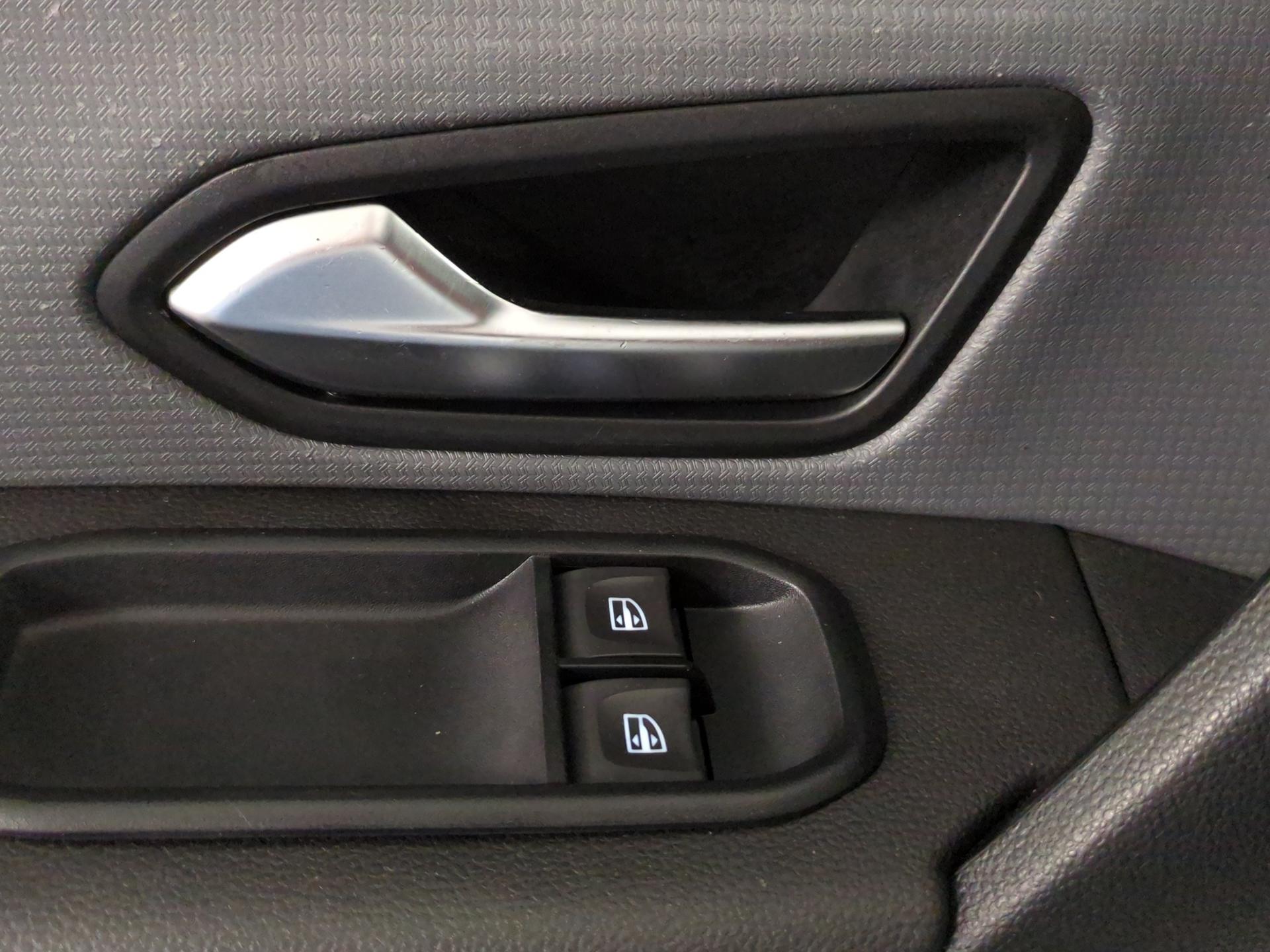 RENAULT Express 1.5 Blue dCi 75 Extra-image-19