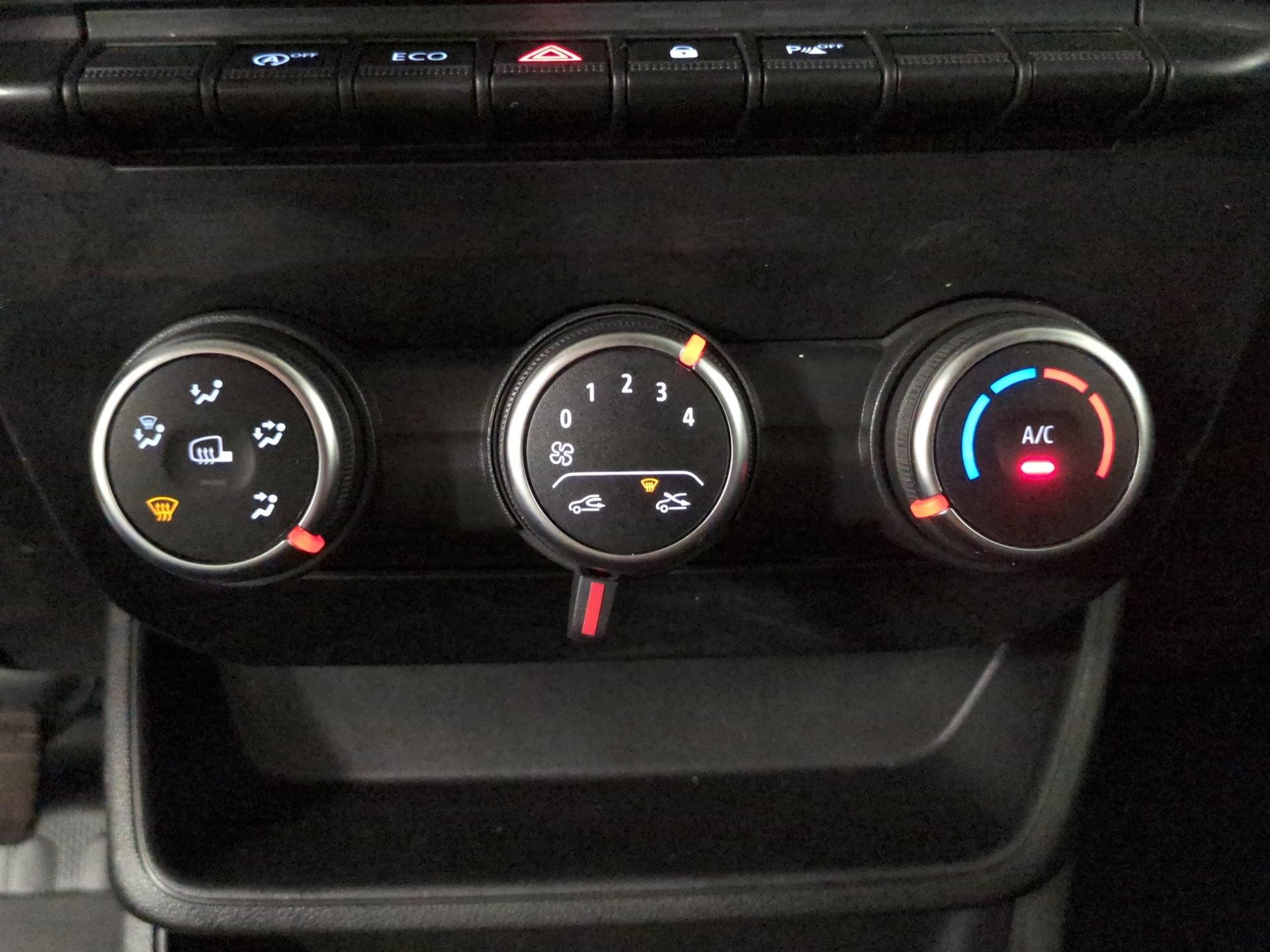 RENAULT Express 1.5 Blue dCi 75 Extra-image-25