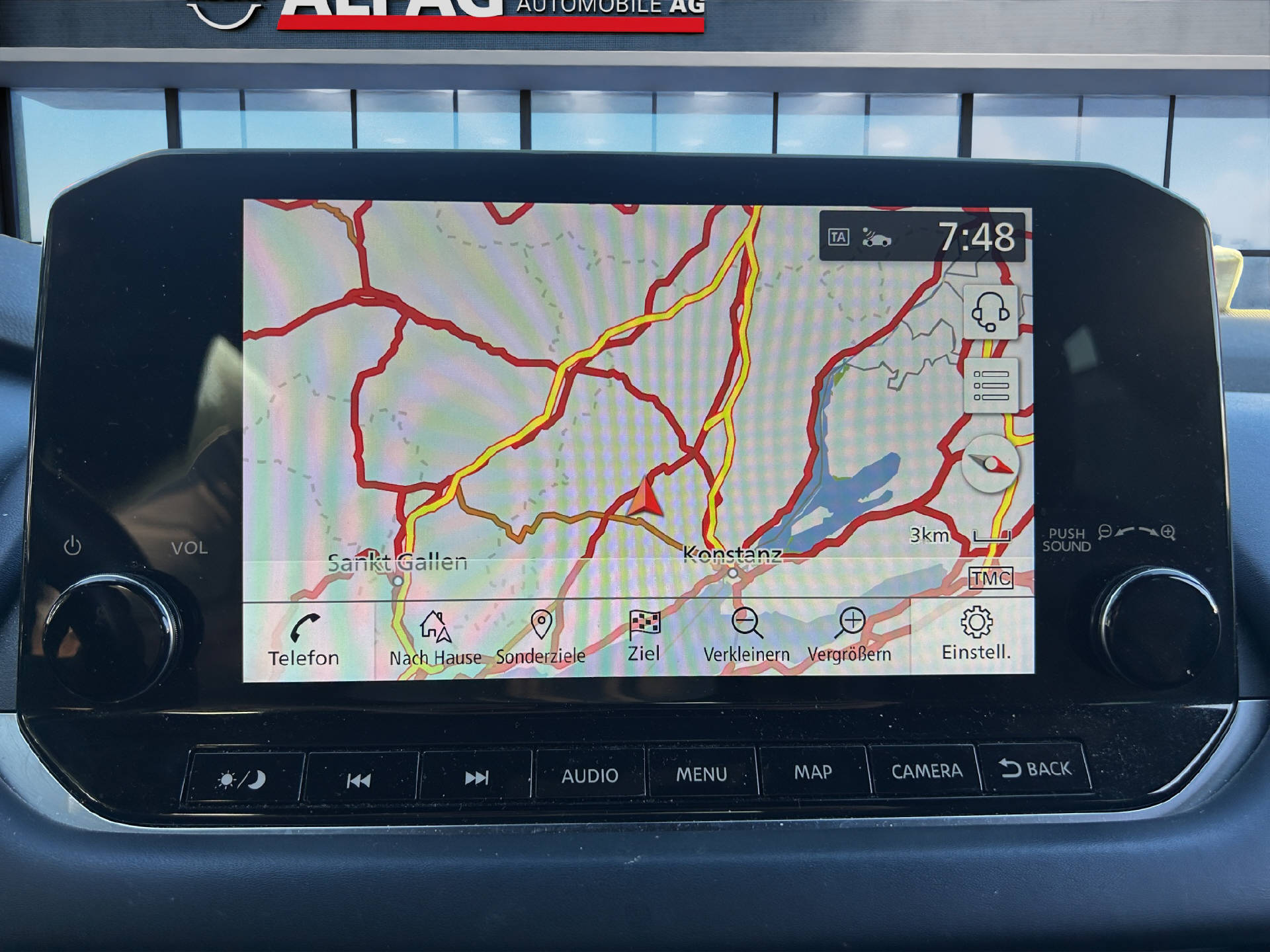 NISSAN Qashqai 1.3 DIG-T Tekna 4x4-image-14