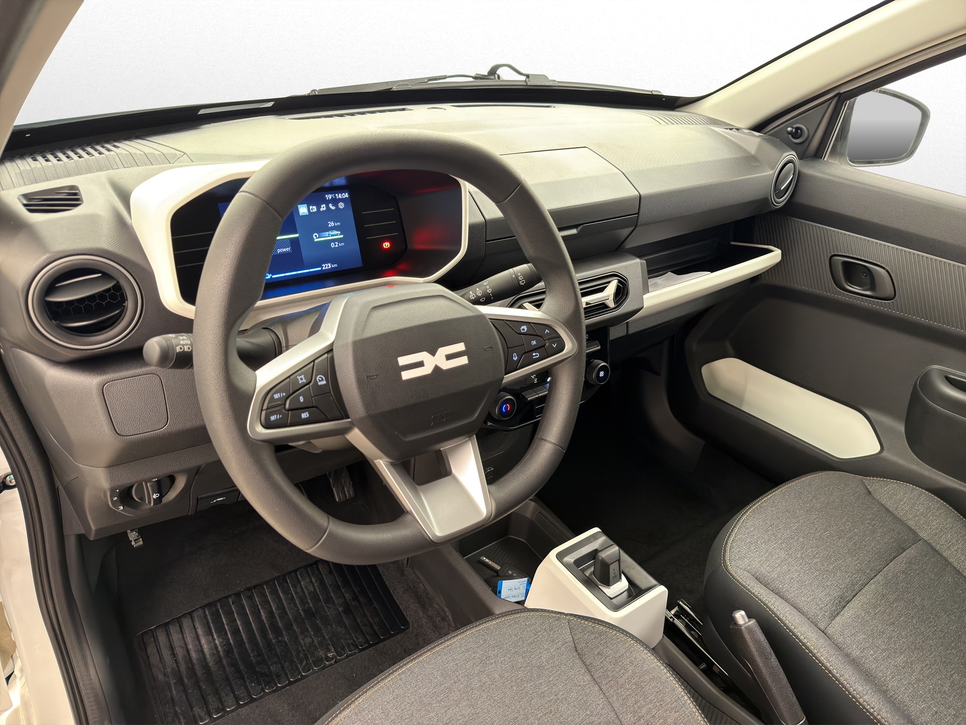DACIA Spring Essential-image-13
