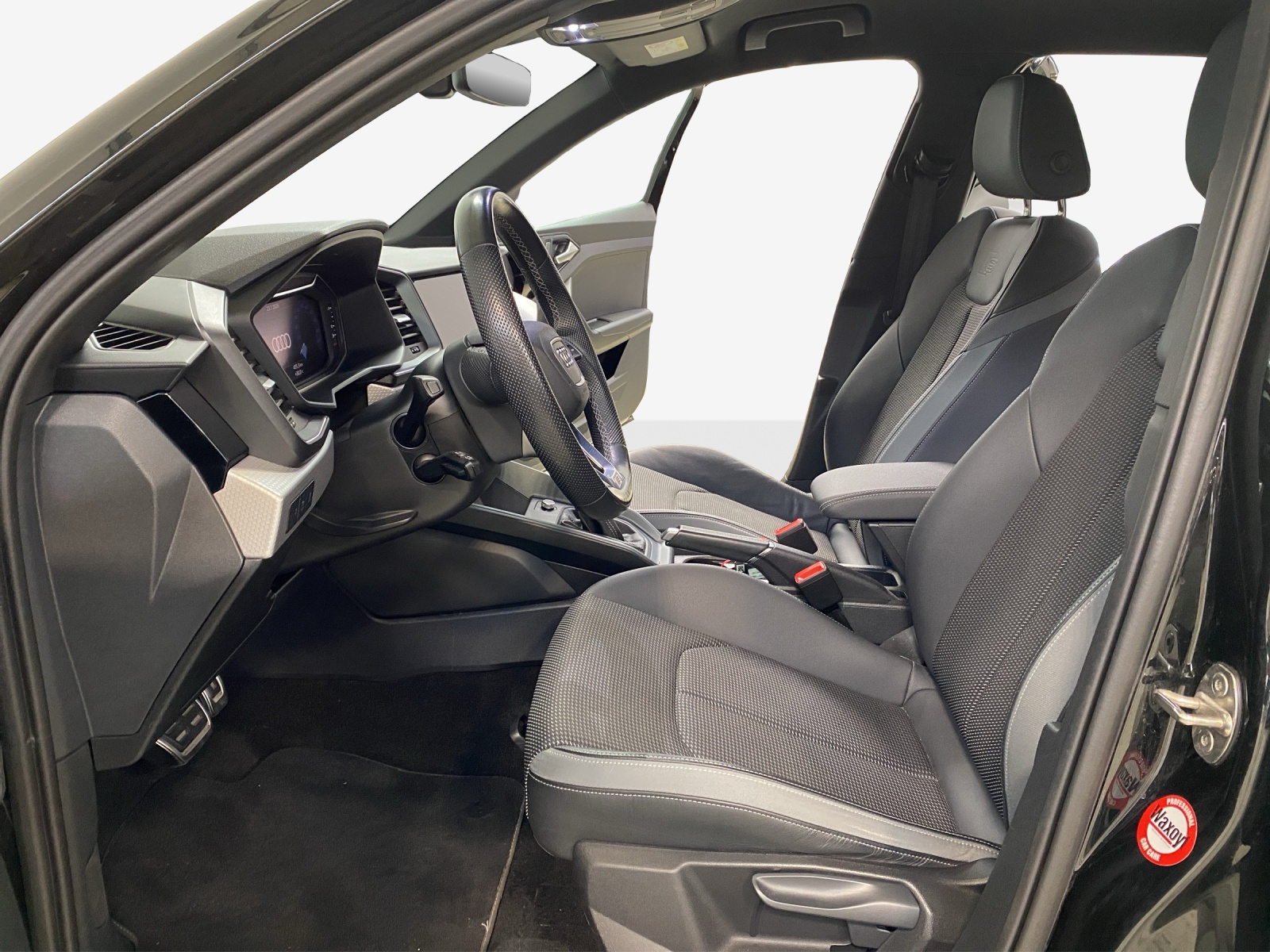 AUDI A1 Sportback 30 TFSI S Line Attraction S-tronic-image-7