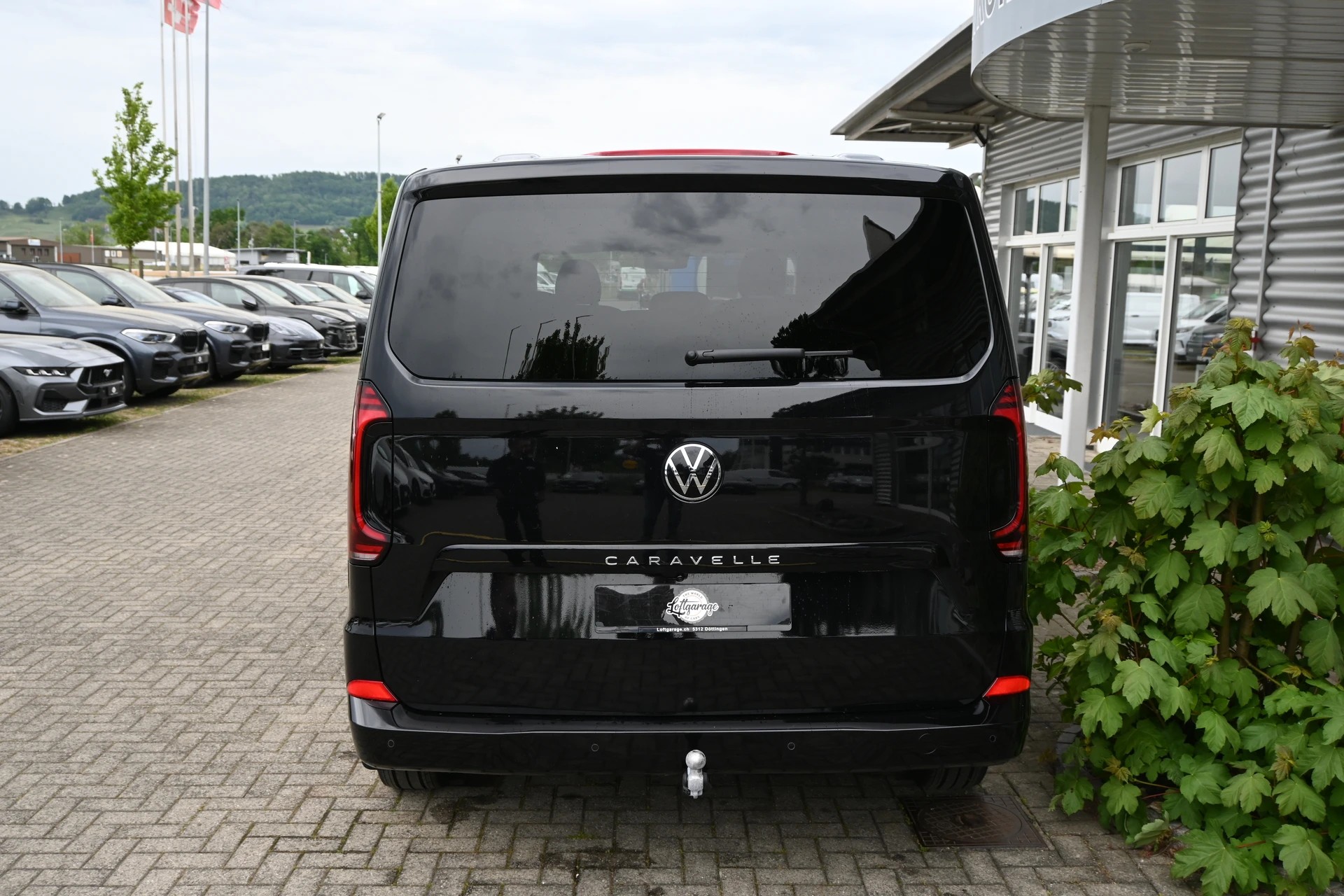 VW Caravelle 2.0 TDI Style LWB Automat 8-Plätzer 170PS + AHK 2500kg + Standheizung-image-3