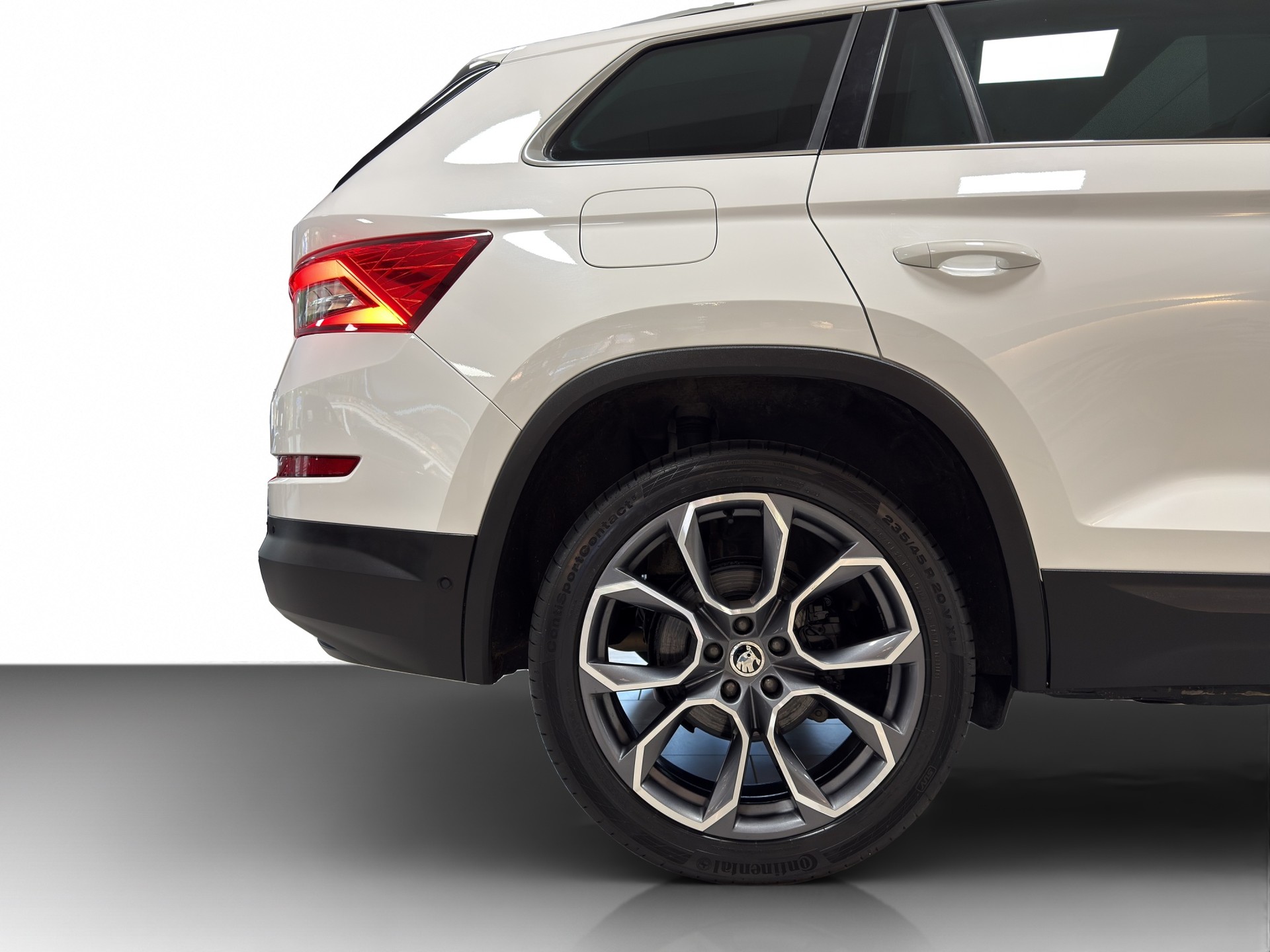 SKODA Kodiaq 2.0 TDI CR Style 4x4 DSG-image-10