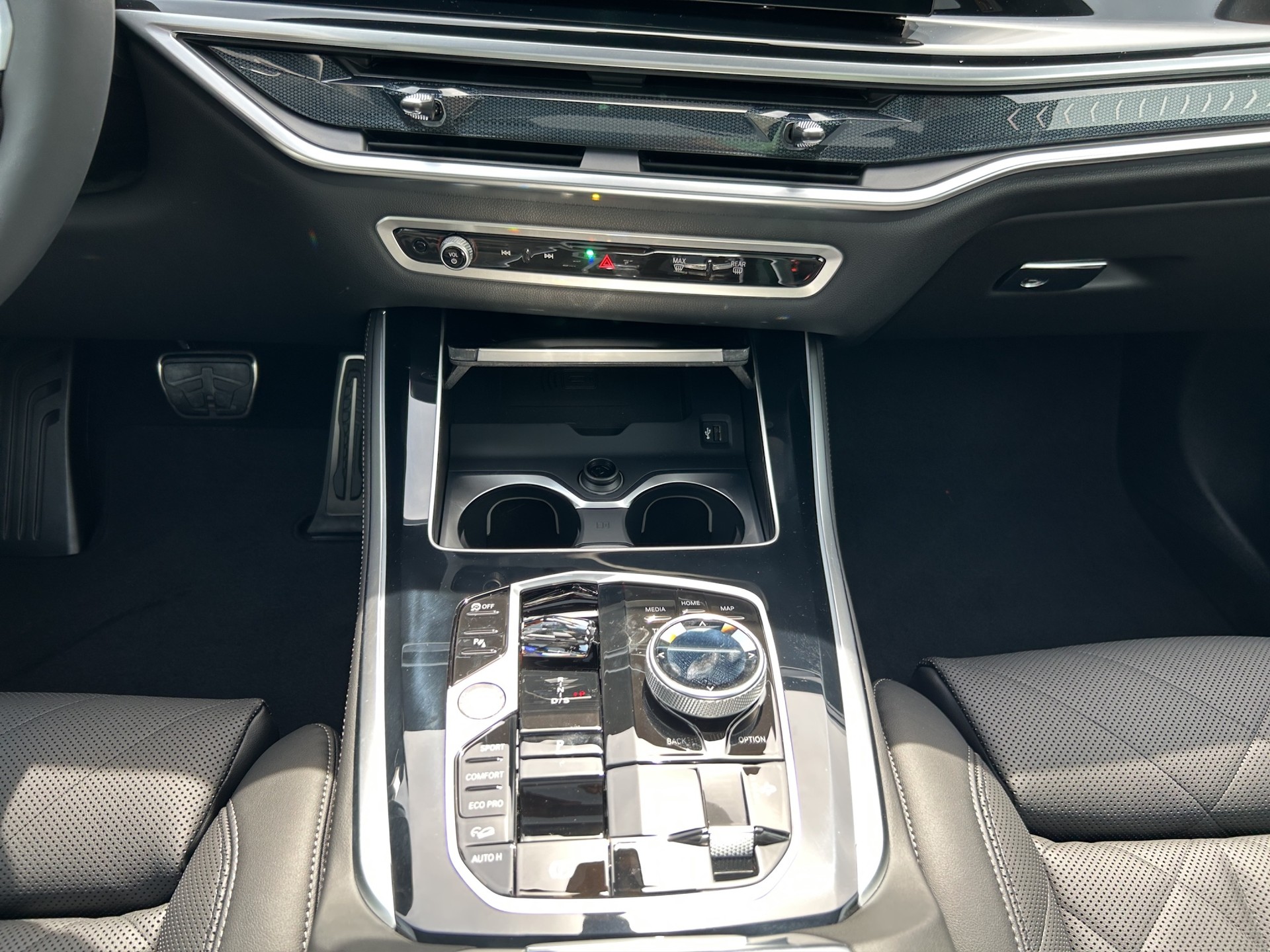 BMW X5 xDrive 48V 40d M Sport Pro Steptronic-image-15