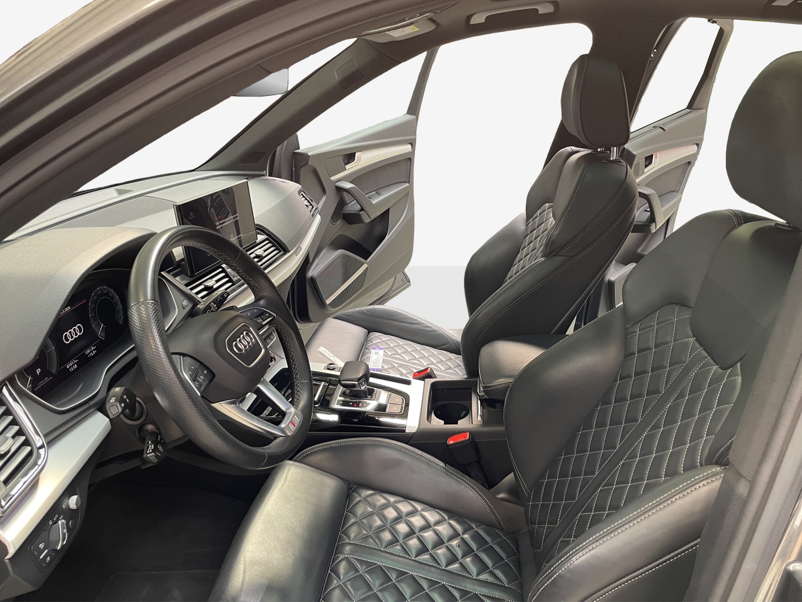 AUDI Q5 Sportback 50 TFSI e PHEV S line quattro S-tronic-image-8