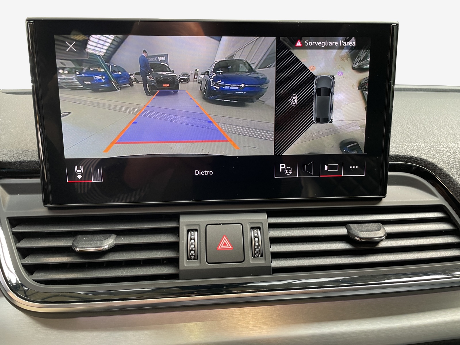 AUDI Q5 Sportback 50 TFSI e PHEV S line quattro S-tronic-image-16