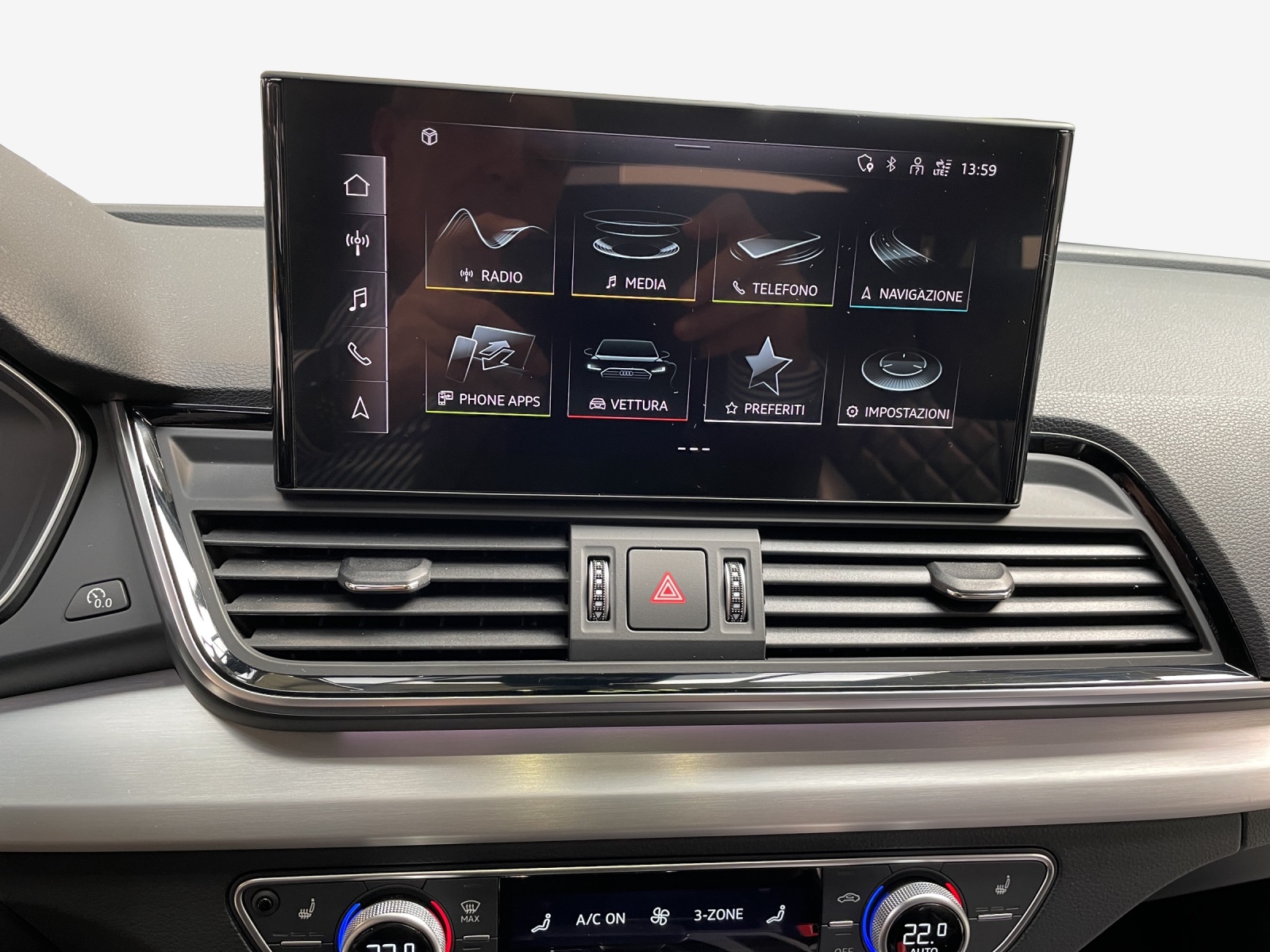 AUDI Q5 Sportback 50 TFSI e PHEV S line quattro S-tronic-image-11