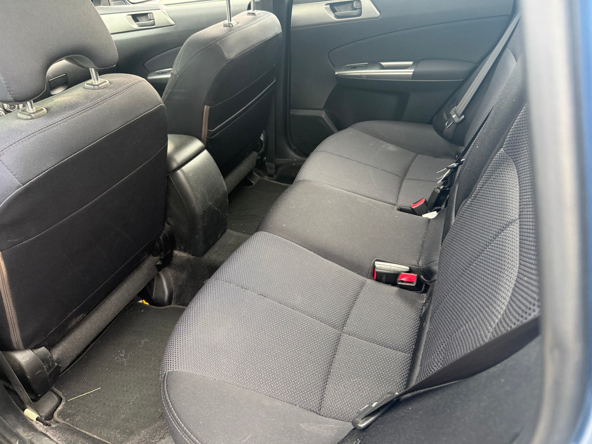 SUBARU Forester 2.0D X Swiss-image-4