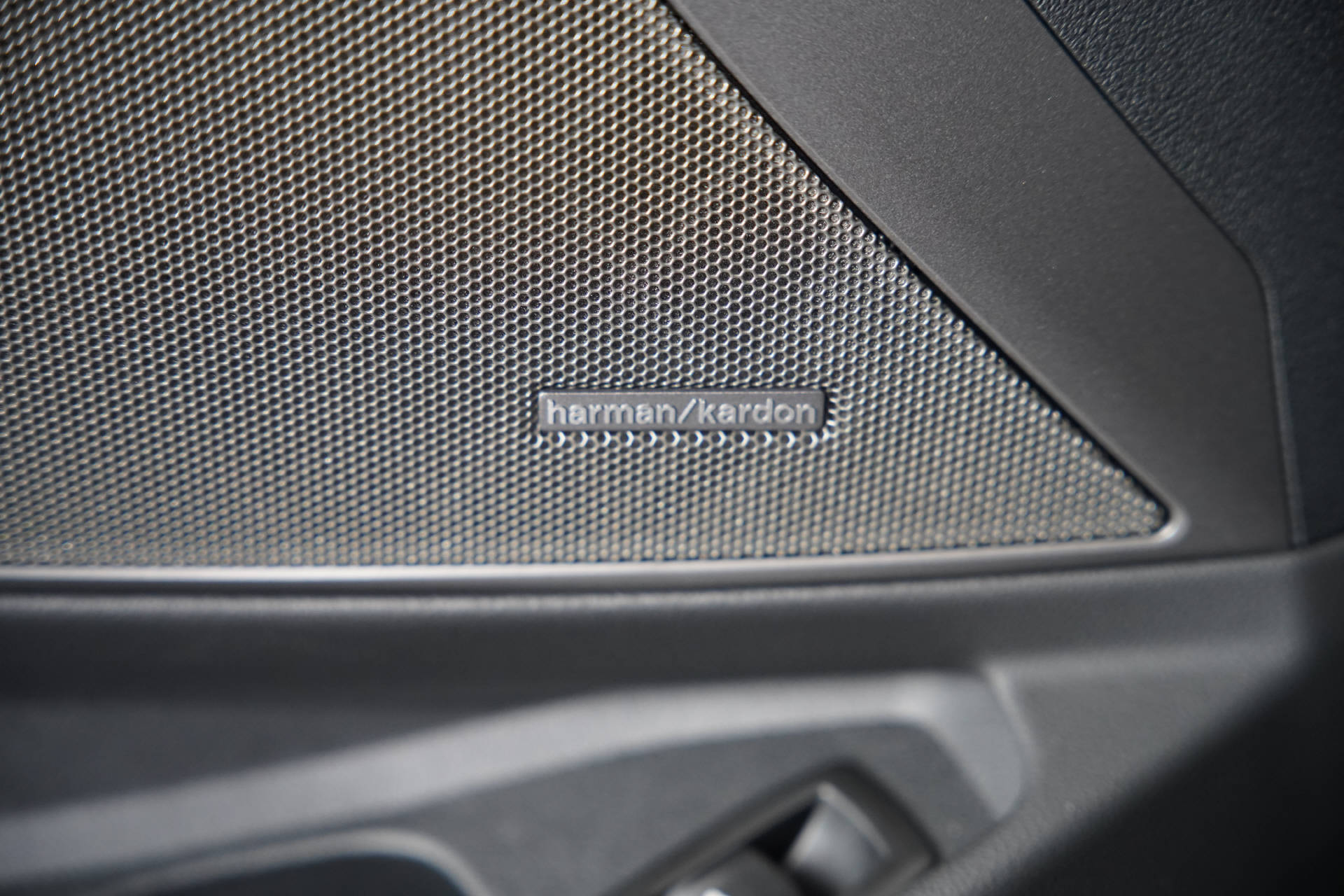 BMW M3 Touring xDrive Competition M LCI-image-15