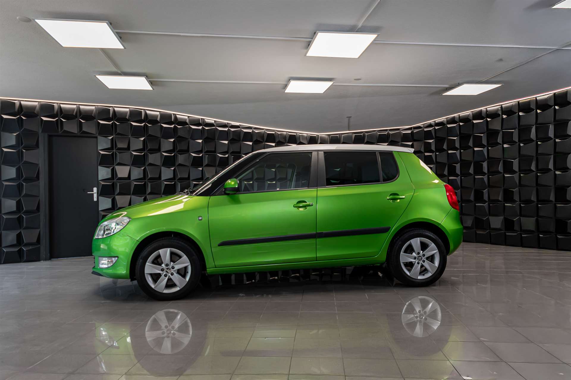 SKODA Fabia 1.2 TSI Ambition Plus-image-1