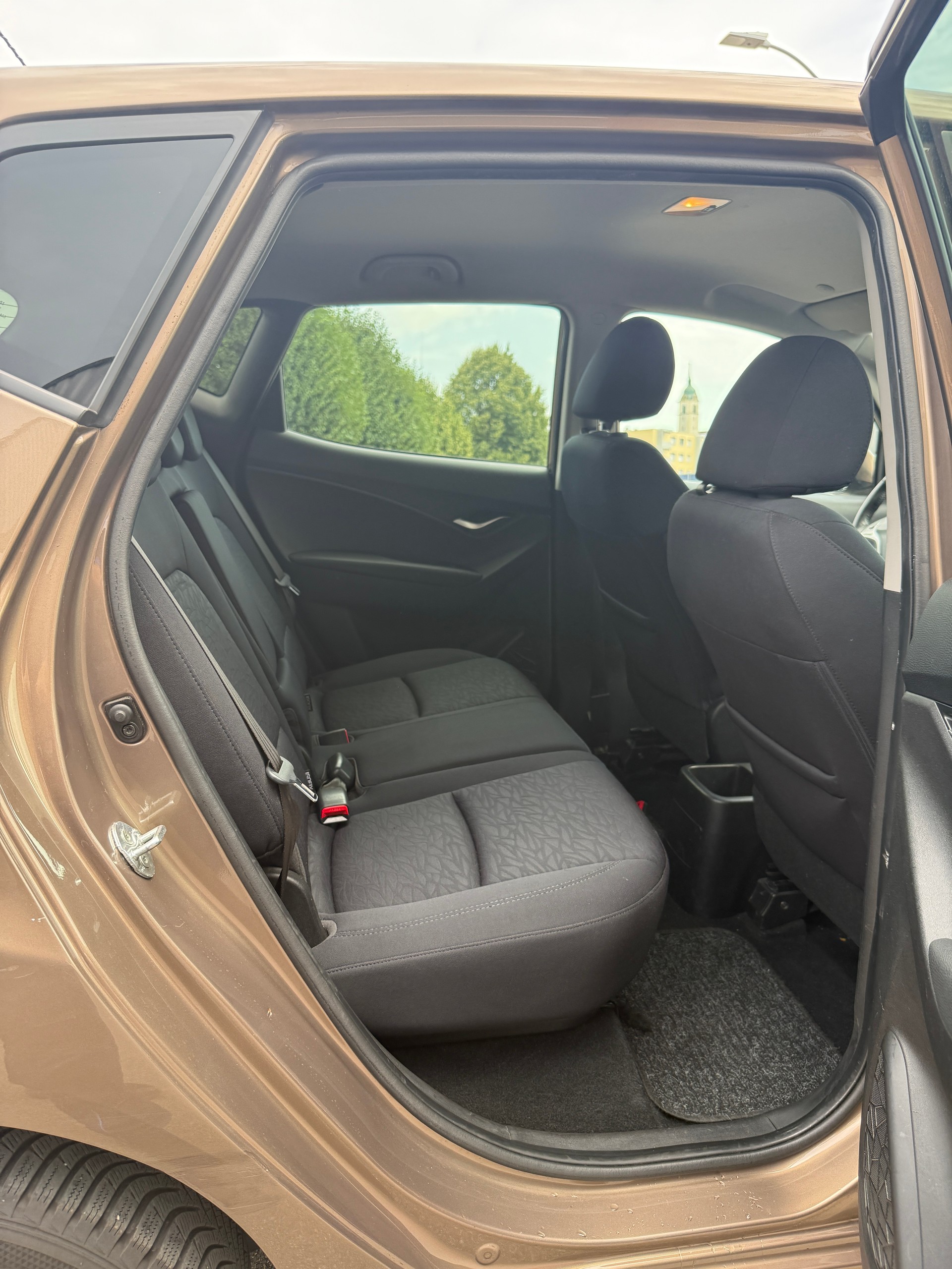 HYUNDAI iX20 1.6 Automatic-image-5