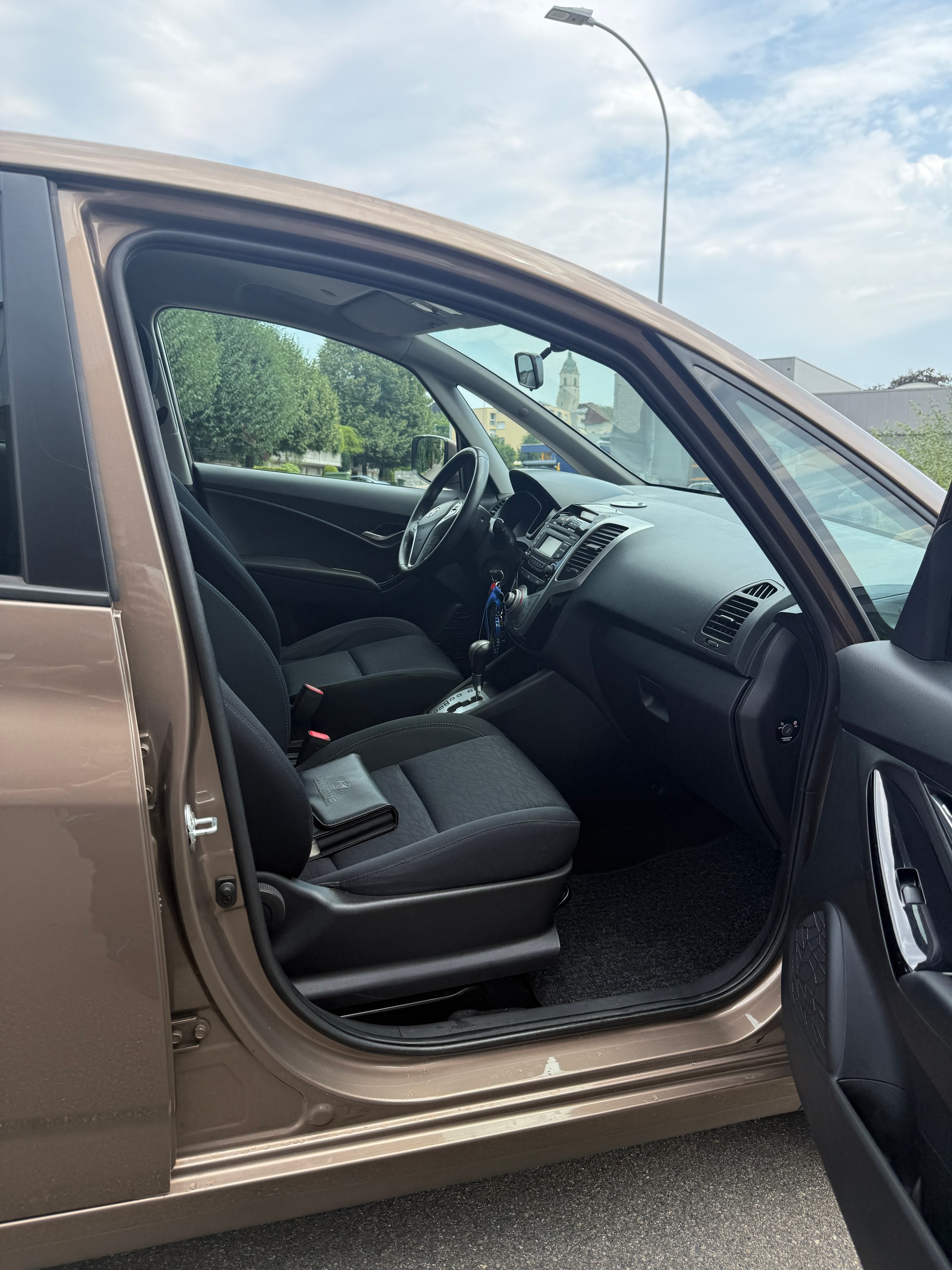 HYUNDAI iX20 1.6 Automatic-image-4
