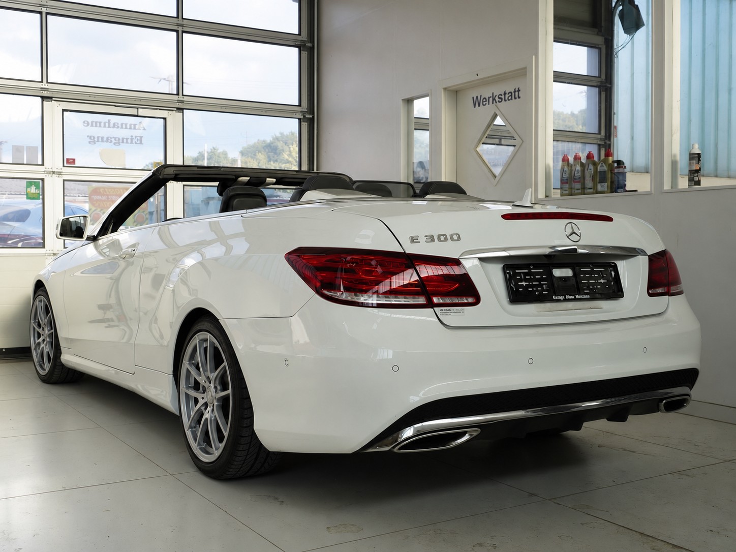 MERCEDES-BENZ E 300 7G-Tronic AMG Line-image-1