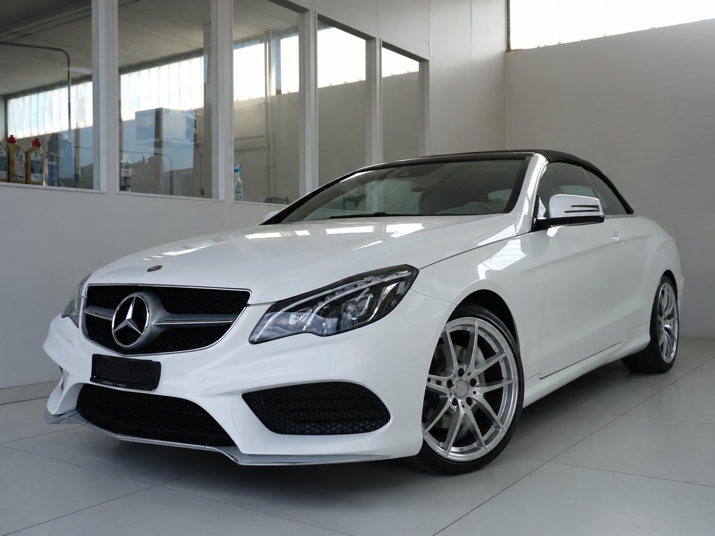 MERCEDES-BENZ E 300 7G-Tronic AMG Line-image-2