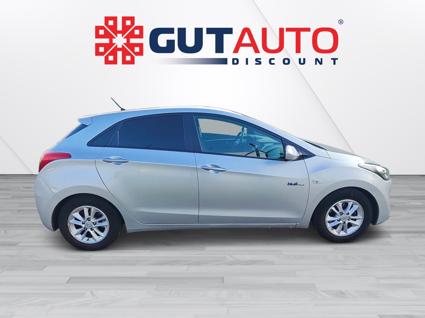 HYUNDAI i30 1.6 CRDi Style-image-5