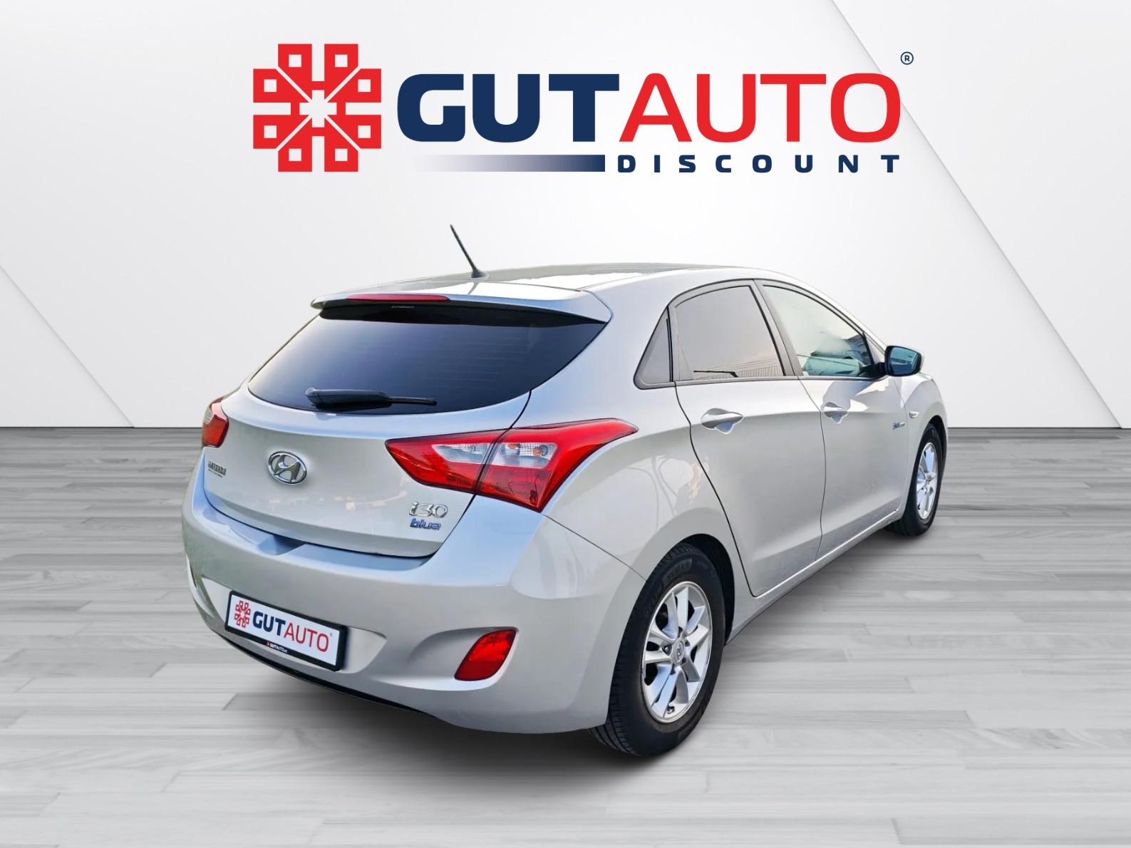 HYUNDAI i30 1.6 CRDi Style-image-4