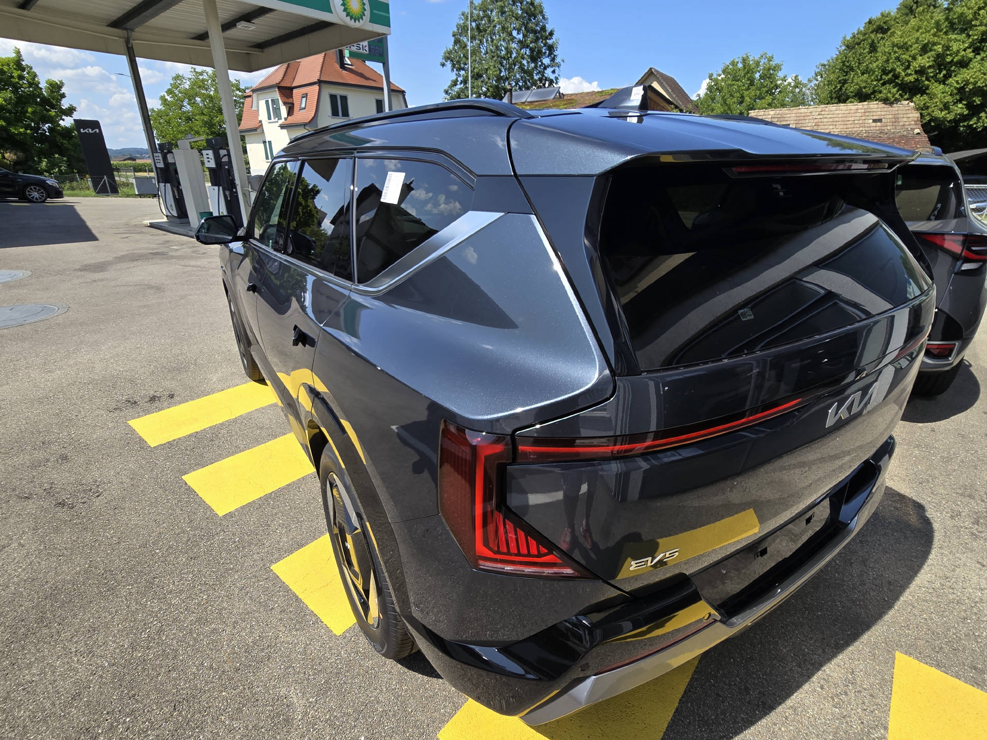 KIA EV5 81 kWh Earth 4x4-image-2