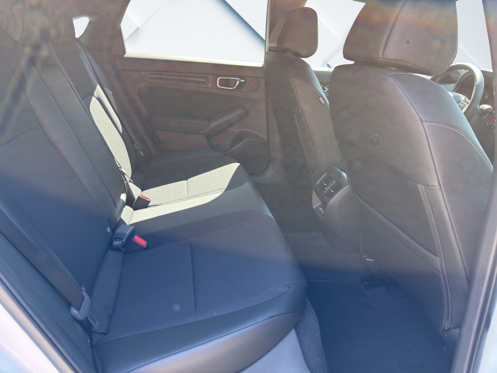 HONDA Civic 2.0 i-MMD Sport-image-15