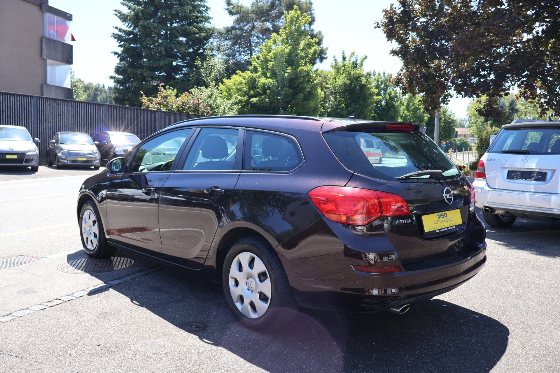 OPEL Astra SportsTourer 1.4i 16V Turbo Automatic-image-3