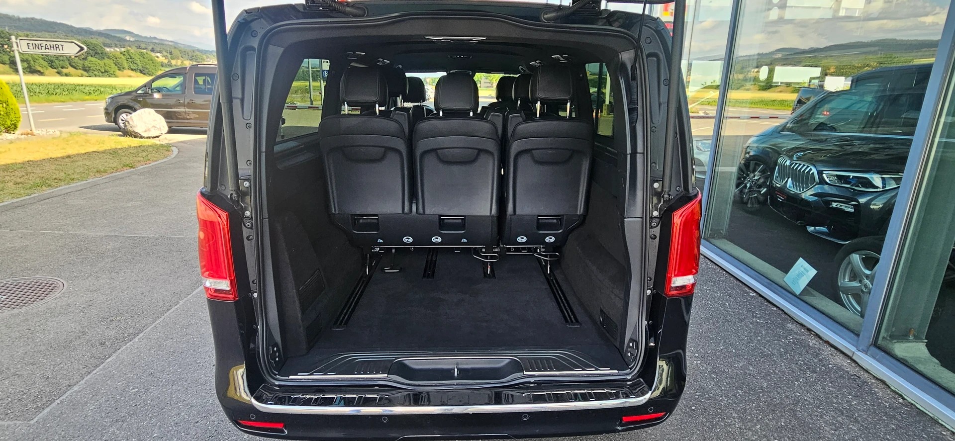 MERCEDES-BENZ V 300 d lang Exclusive 9G-Tronic - 8 Sitze-image-5