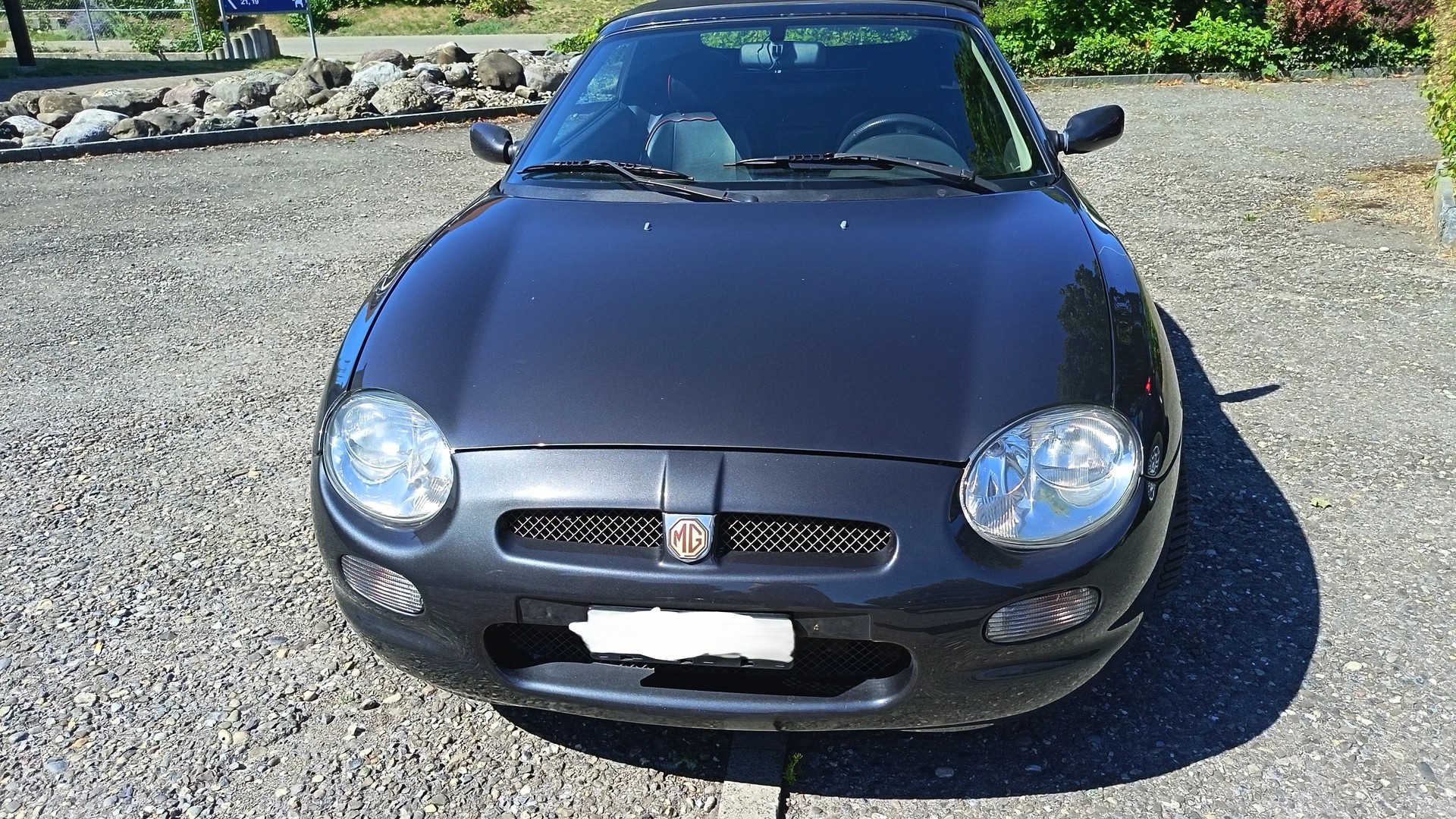 MG MGF 1.8i-image-1