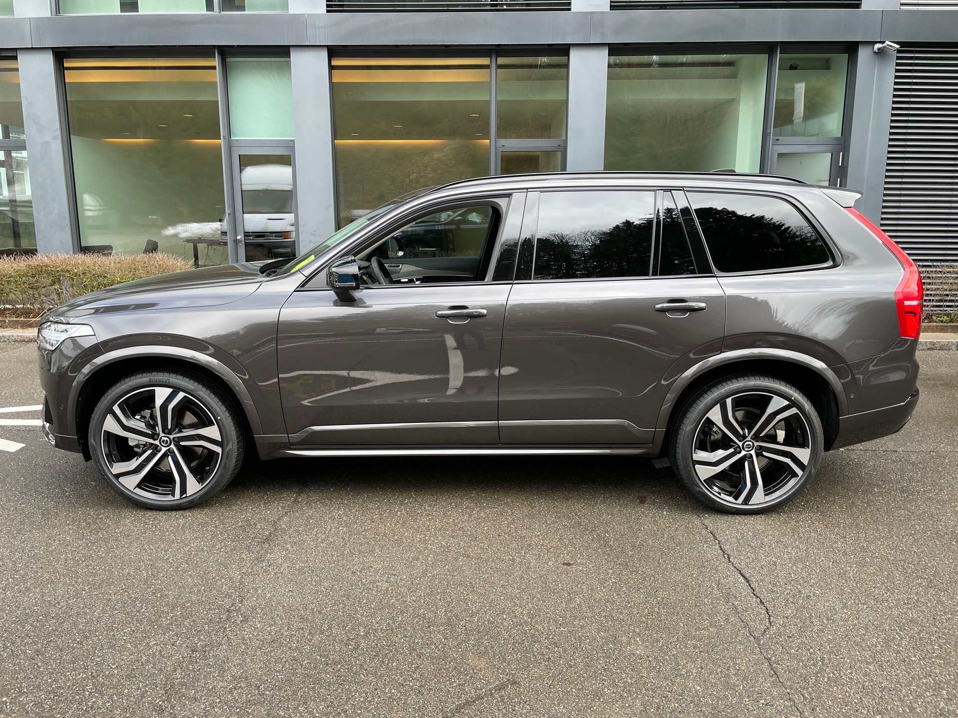 VOLVO XC90 B5 Diesel Mild Hybrid AWD Ultimate Dark Geartronic - 7 Sitzer-image-8