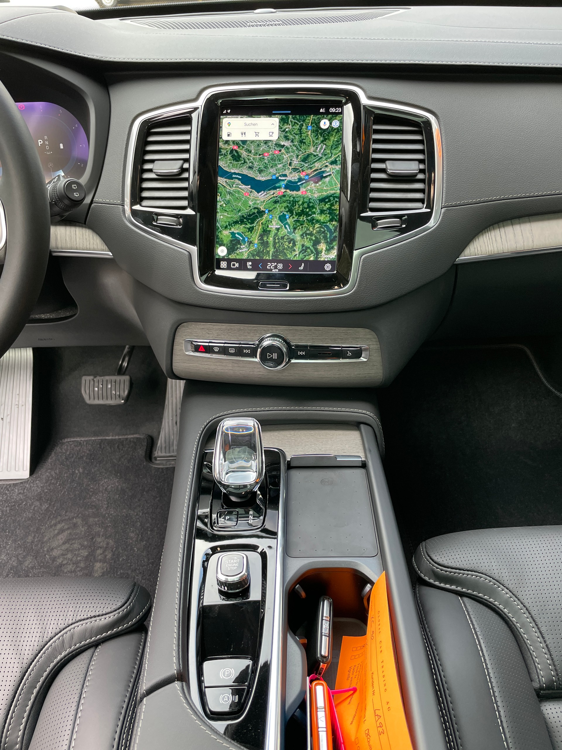 VOLVO XC90 B5 Diesel Mild Hybrid AWD Ultimate Dark Geartronic - 7 Sitzer-image-20