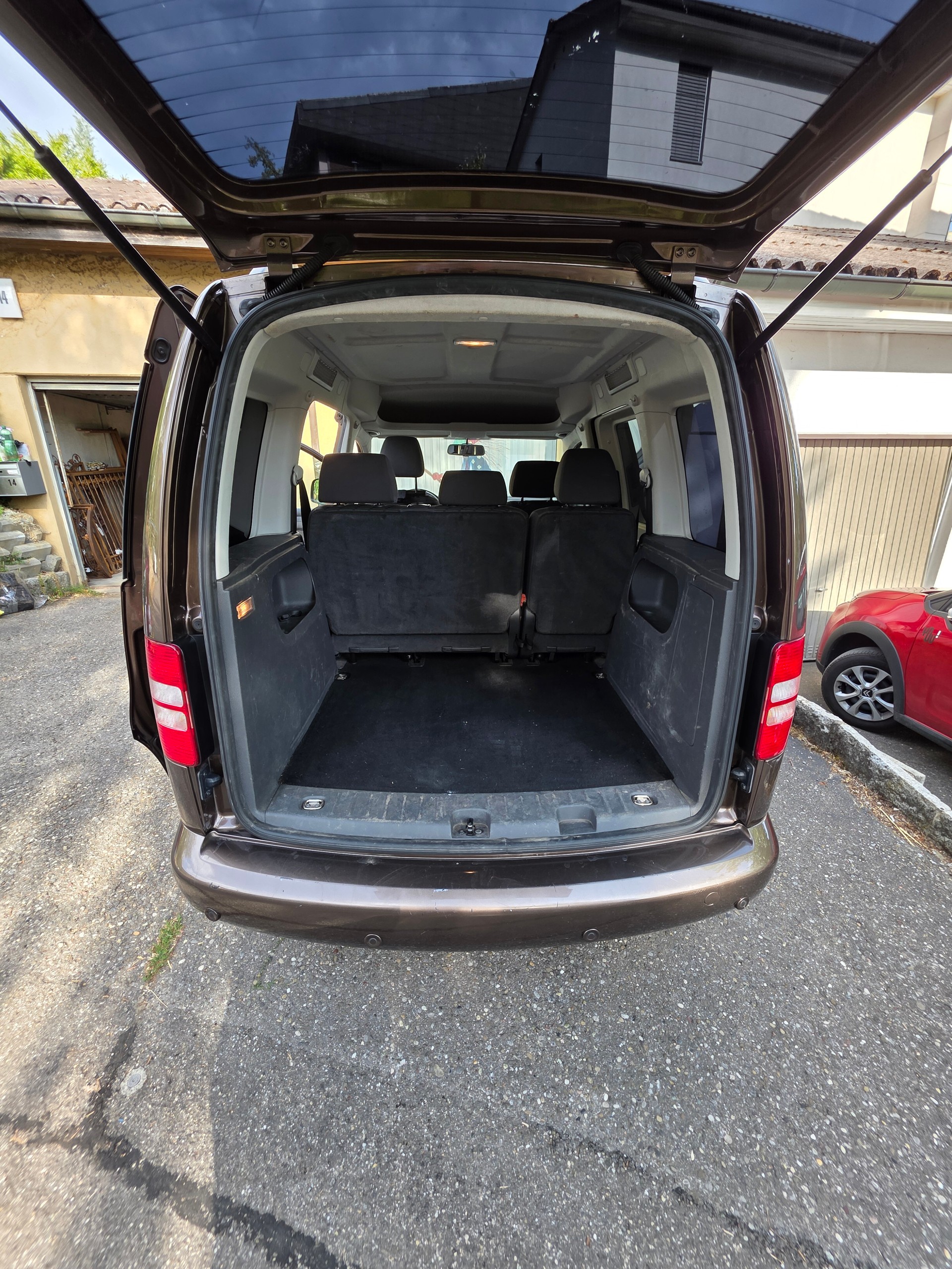 VW CADDY-image-3
